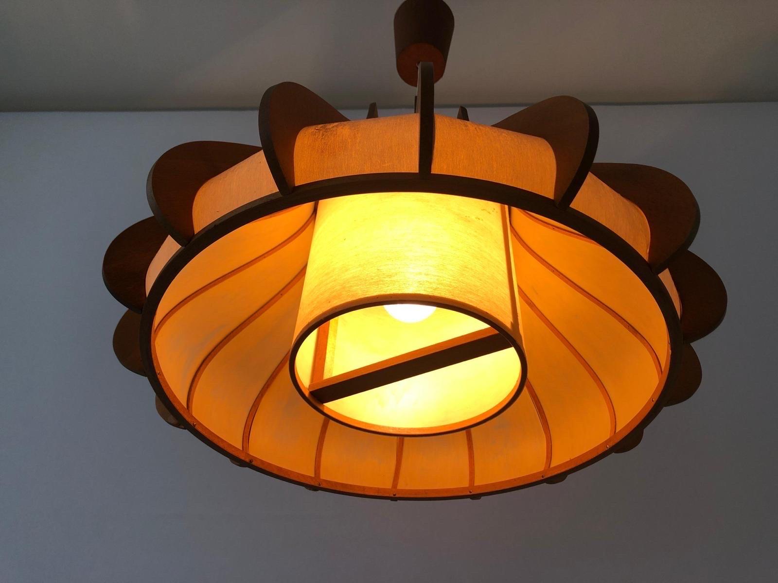 Unusual design Wood and Plastic Paper Large Pendant Lamp, 1960s, Germany For Sale 9