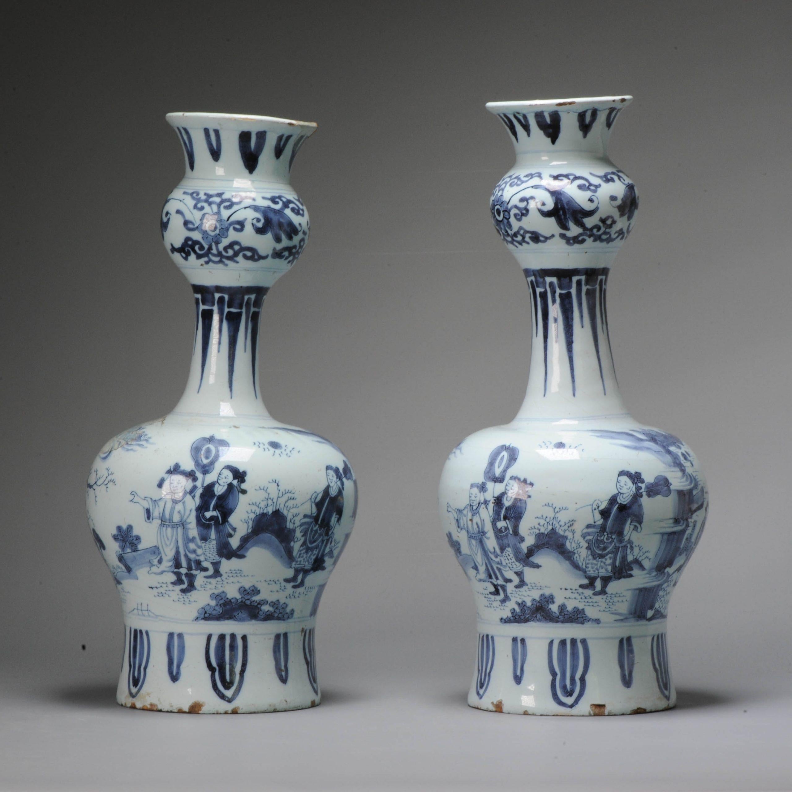 Description

17th/18th century

Height 340 mm approx, diameter 125 mm (4.33 inch), diameter of mouthrim 85 mm, diameter of foot 115 mm.

Earthenware double gourd vases with a large mouth. Decorated in different in blue on a white tin glaze in