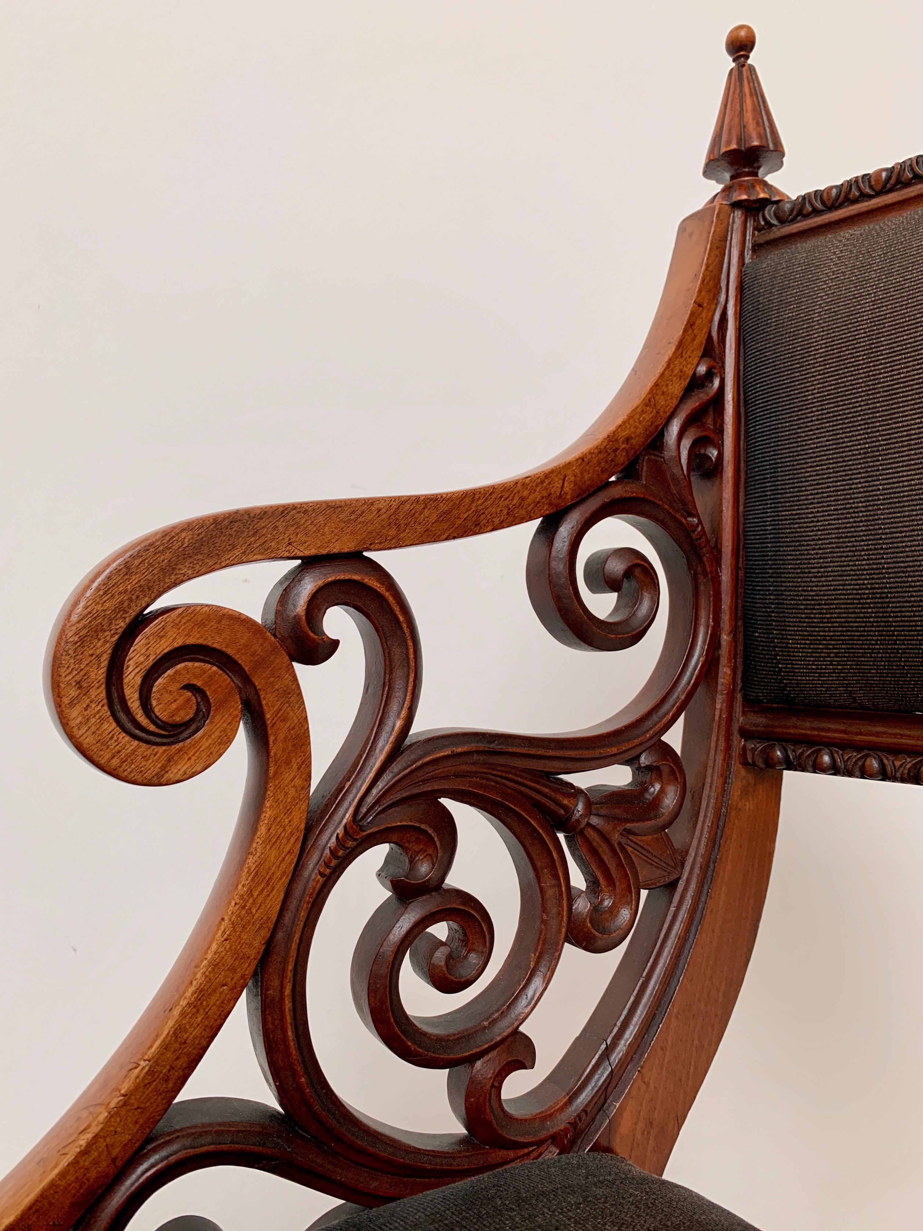 Unusual Early 19th Century Danish Mahogany Armchair Attributed to Hetsch For Sale 3