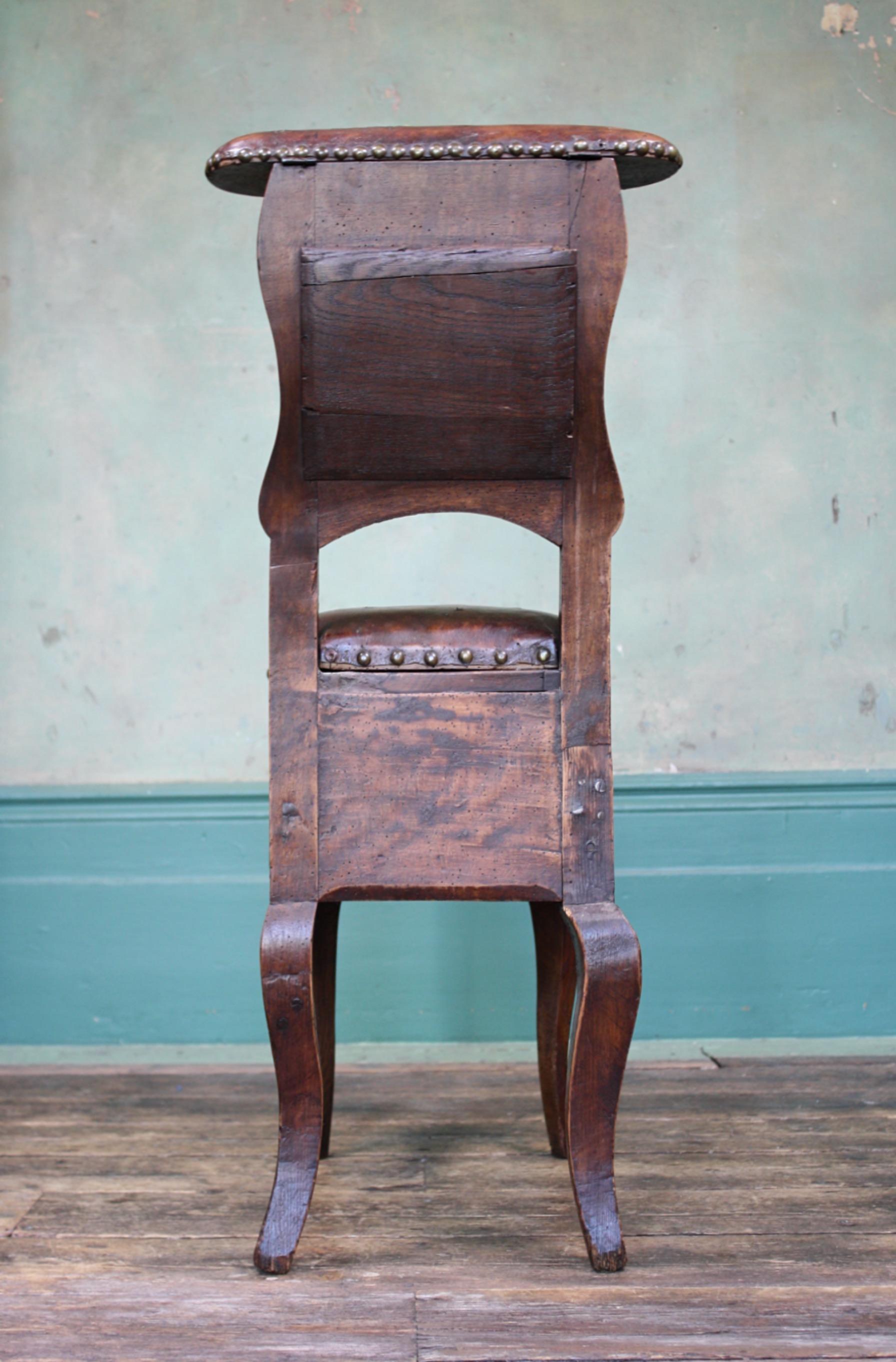 Unusual Early 19th Century French Oak and Leather Desk Chair 8