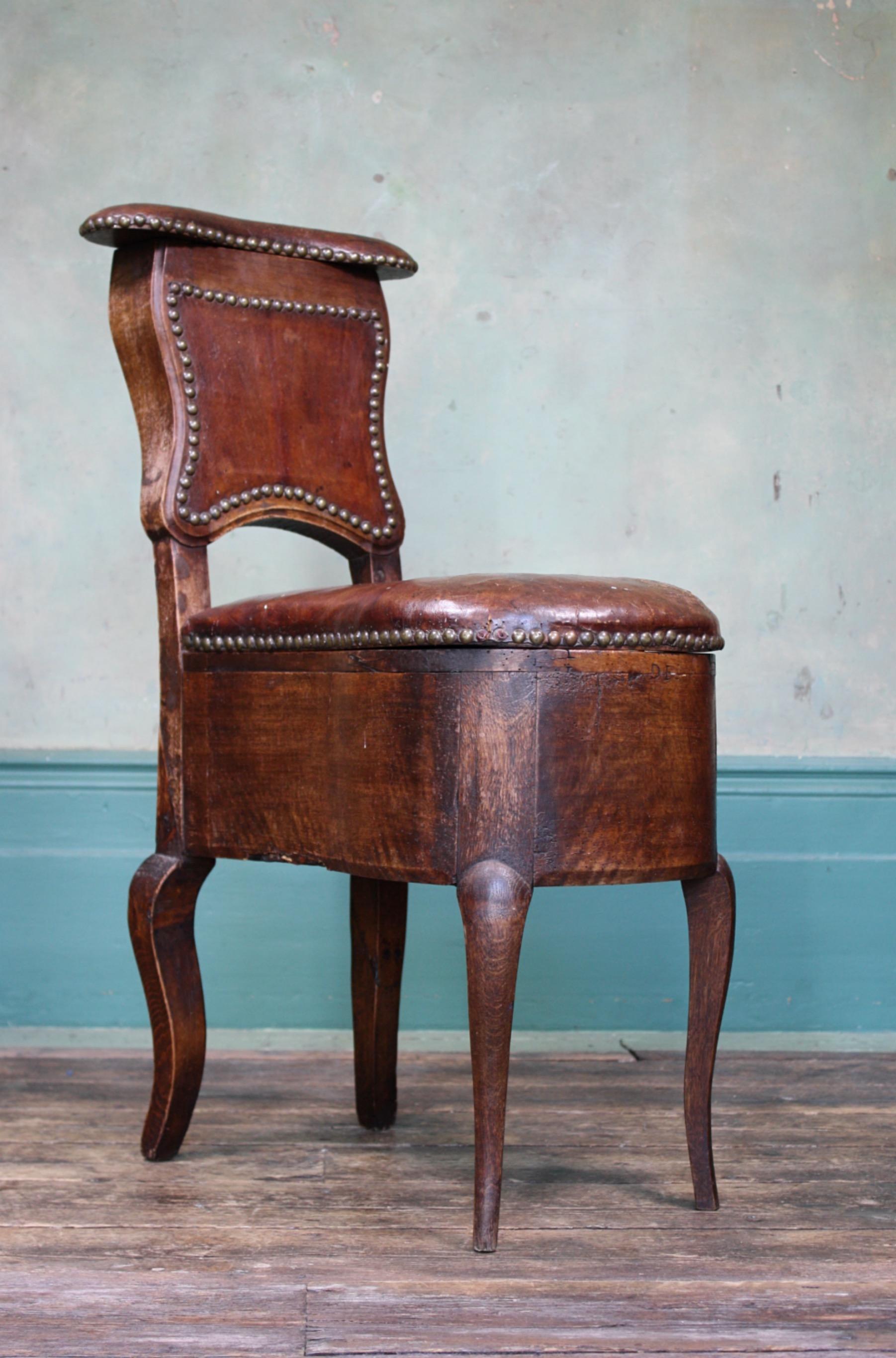 Unusual Early 19th Century French Oak and Leather Desk Chair 9