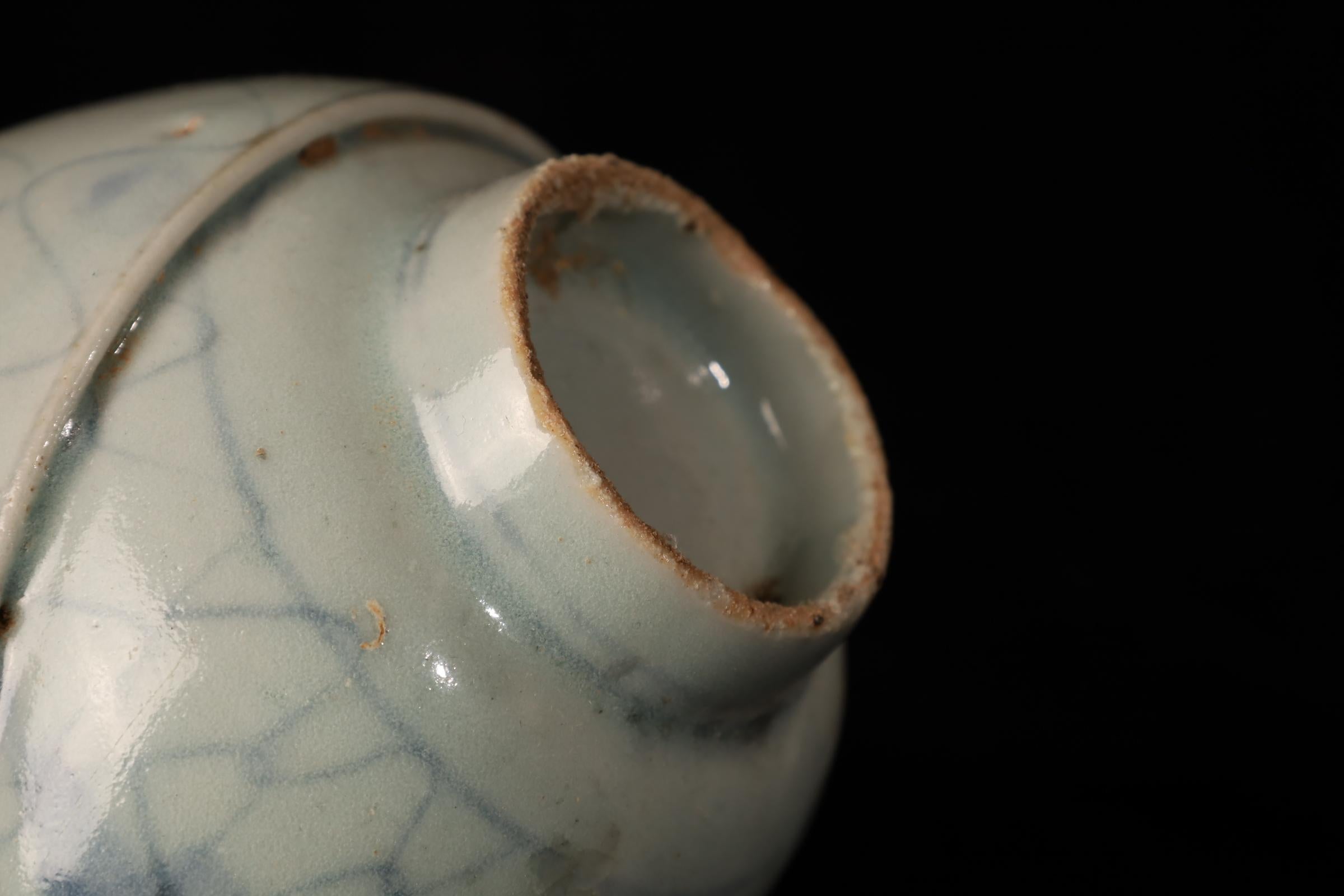 Inusual taza de horno Imari del periodo Edo en venta 9