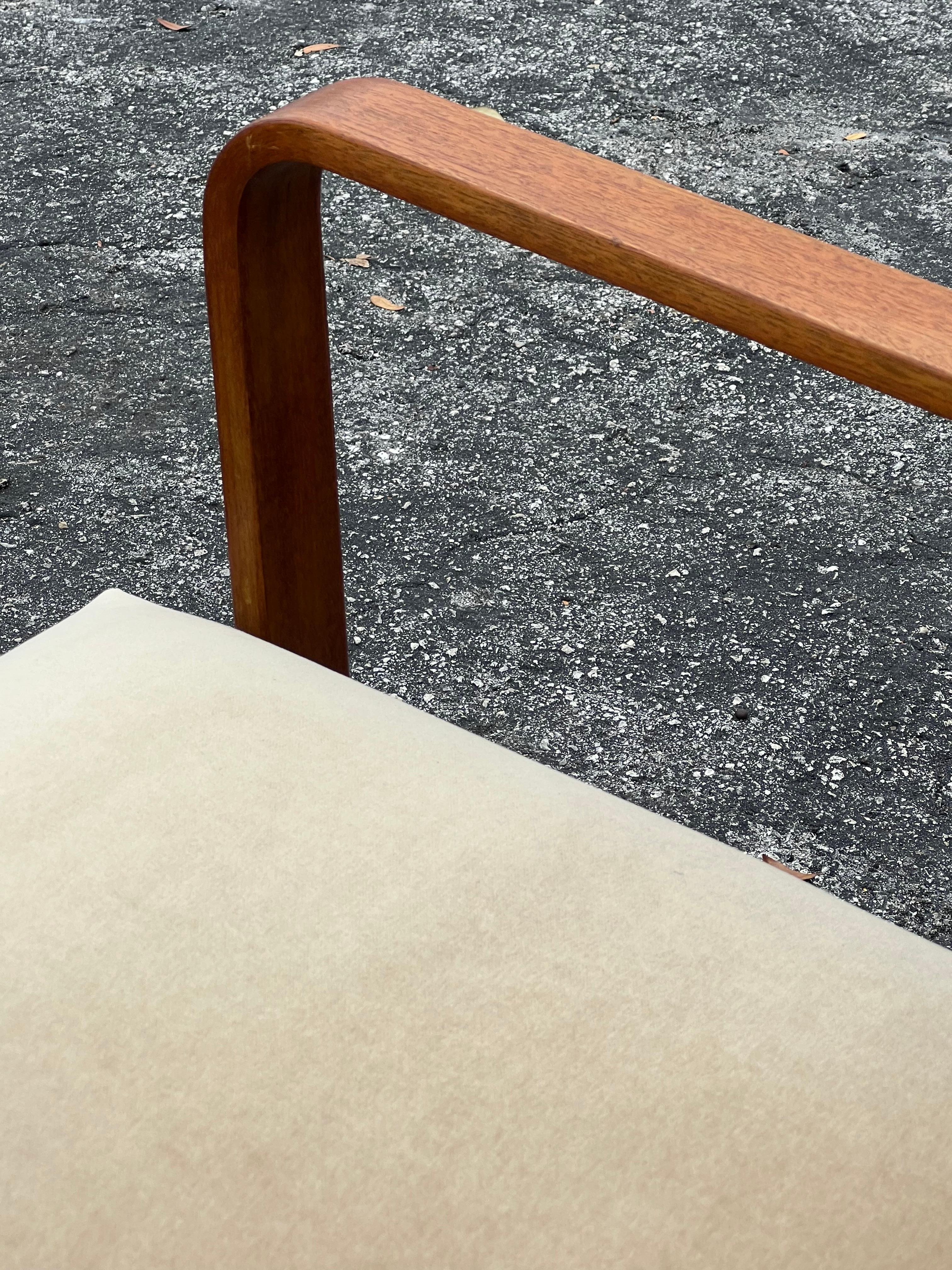 Inusual Edward Wormley Para Dunbar Bentwood Brazo Silla Ca '1950's en venta 3