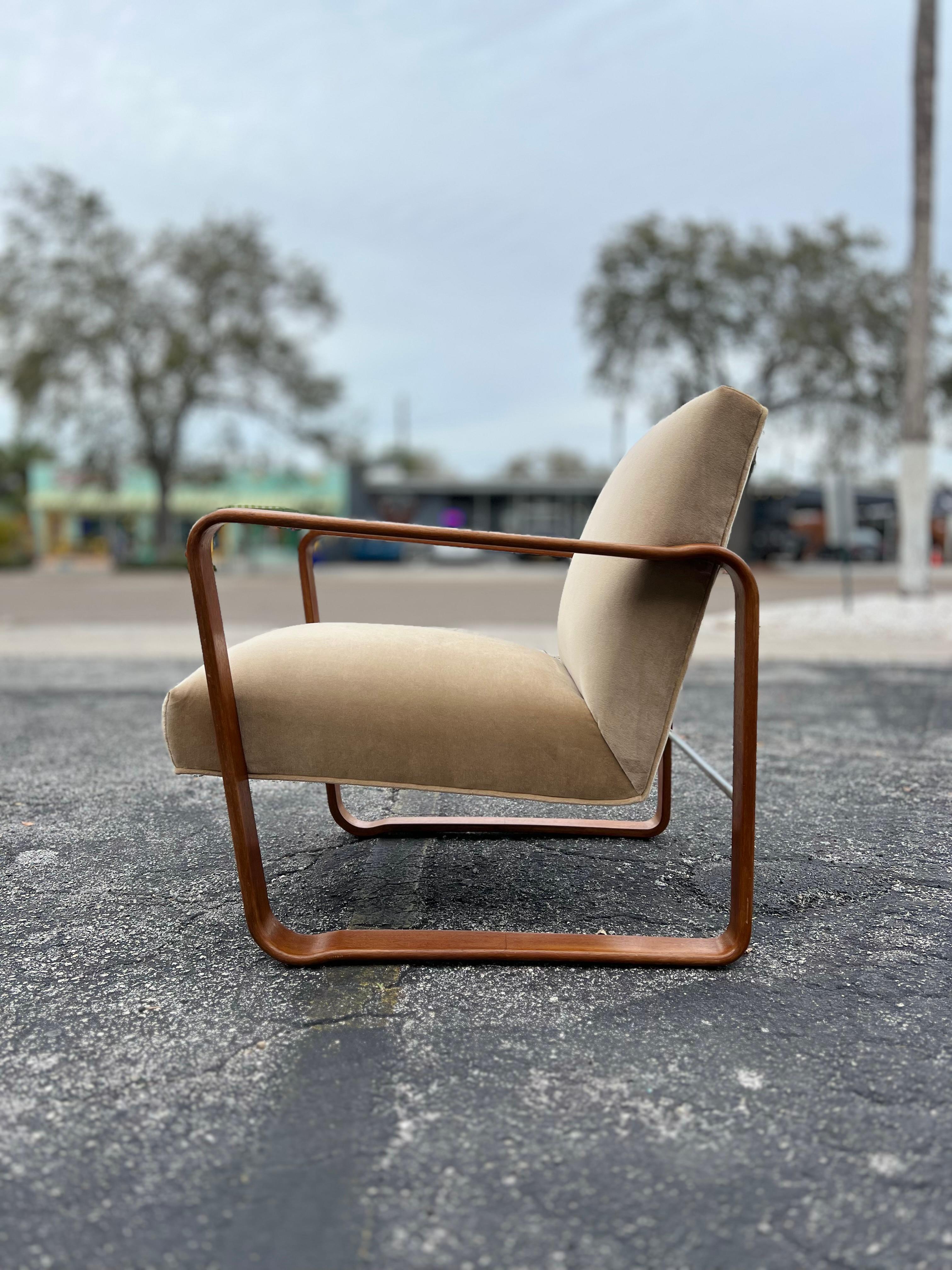 Inusual Edward Wormley Para Dunbar Bentwood Brazo Silla Ca '1950's en venta 5