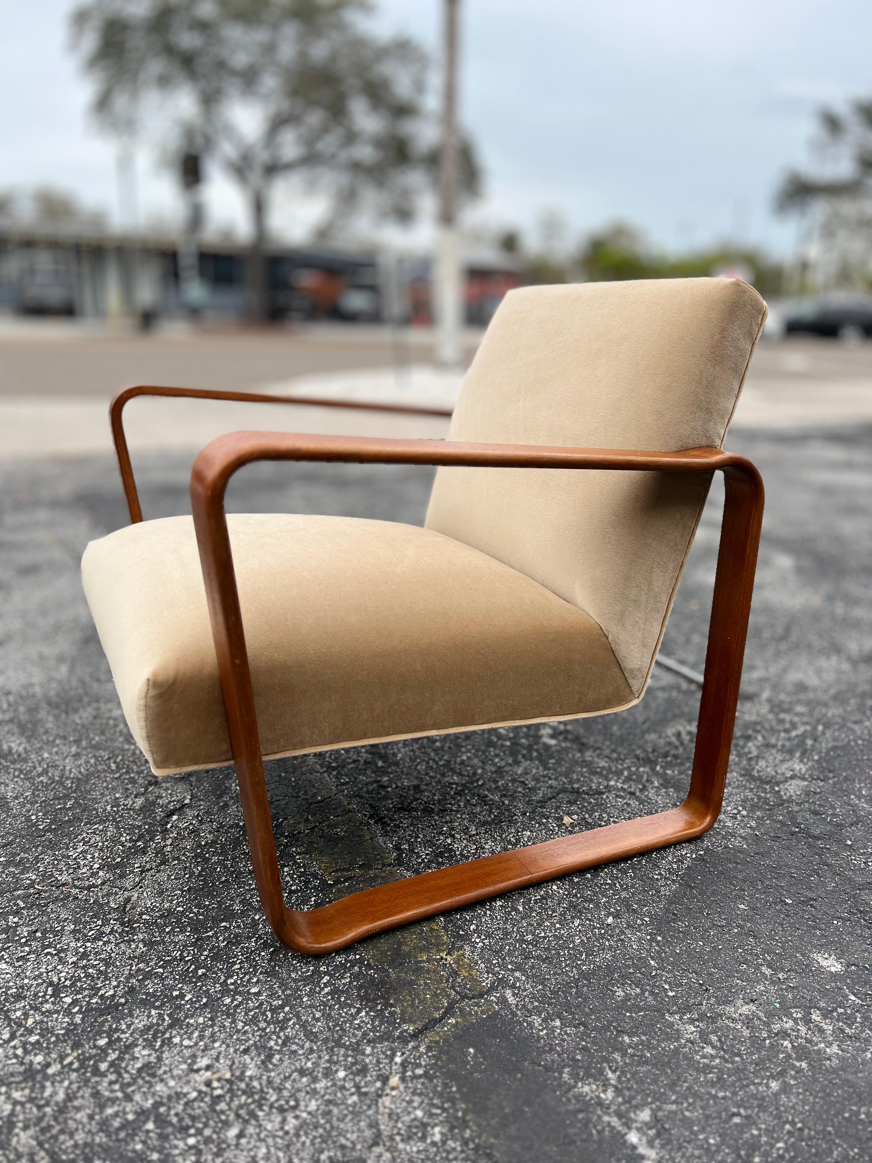 Inusual Edward Wormley Para Dunbar Bentwood Brazo Silla Ca '1950's en venta 6