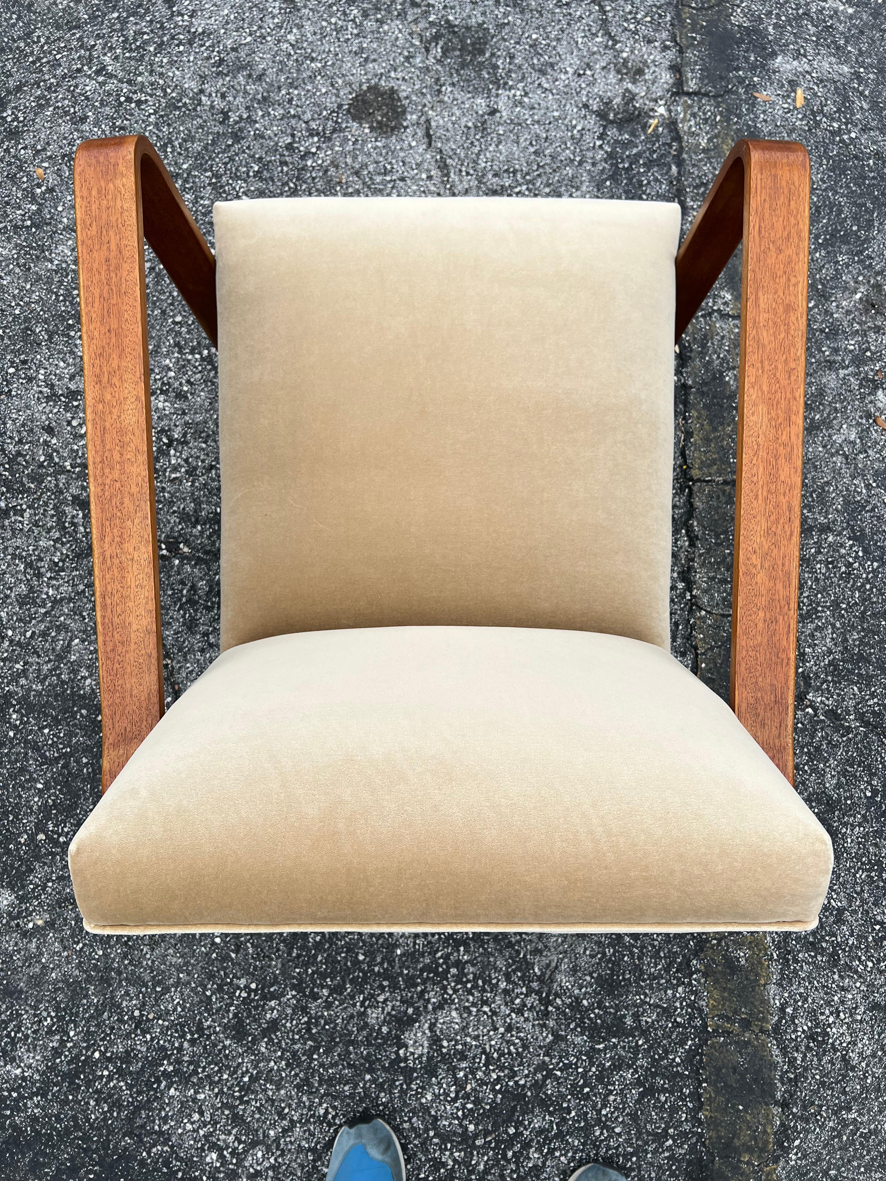 Inusual Edward Wormley Para Dunbar Bentwood Brazo Silla Ca '1950's en venta 1