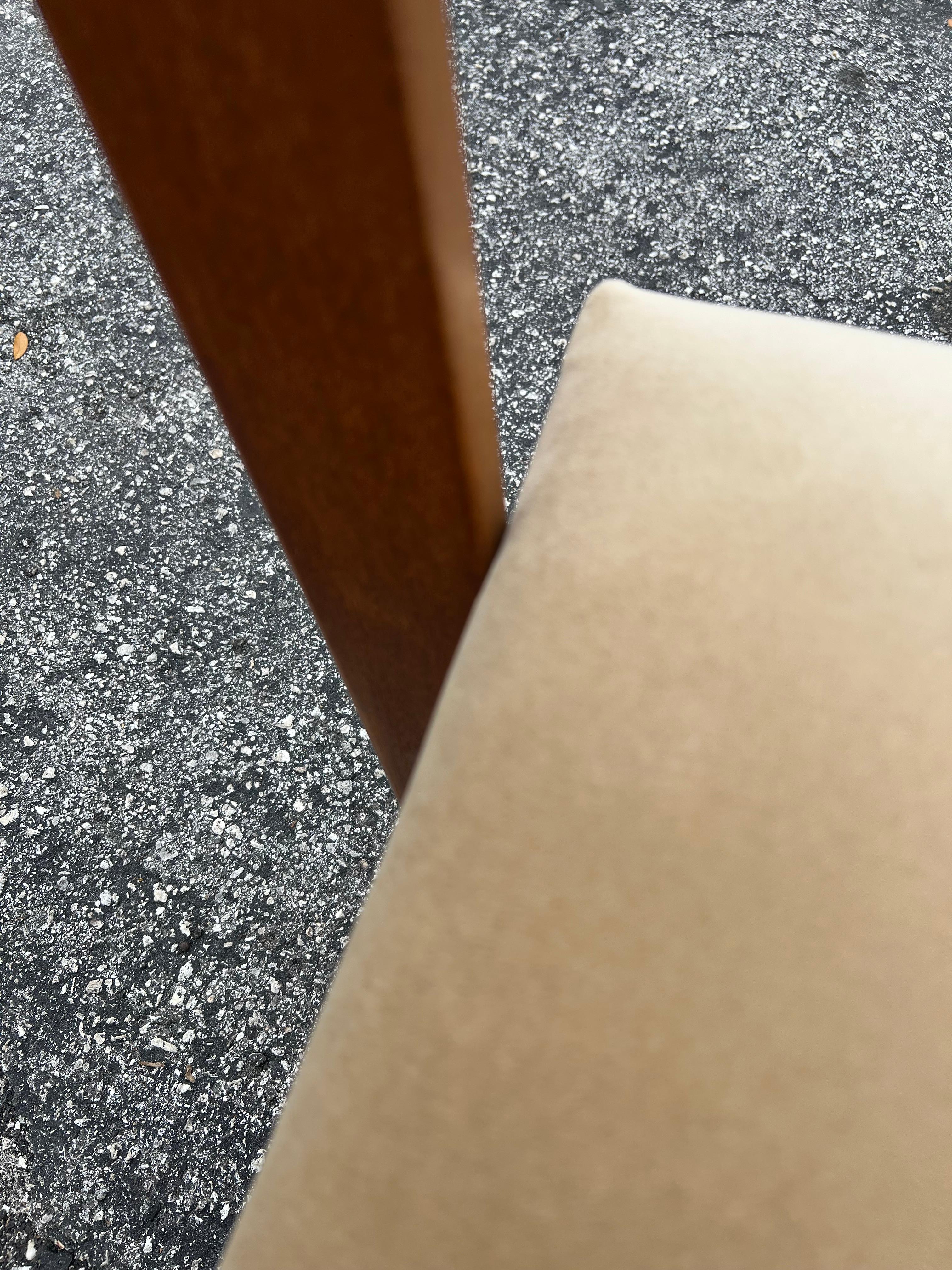Inusual Edward Wormley Para Dunbar Bentwood Brazo Silla Ca '1950's en venta 2