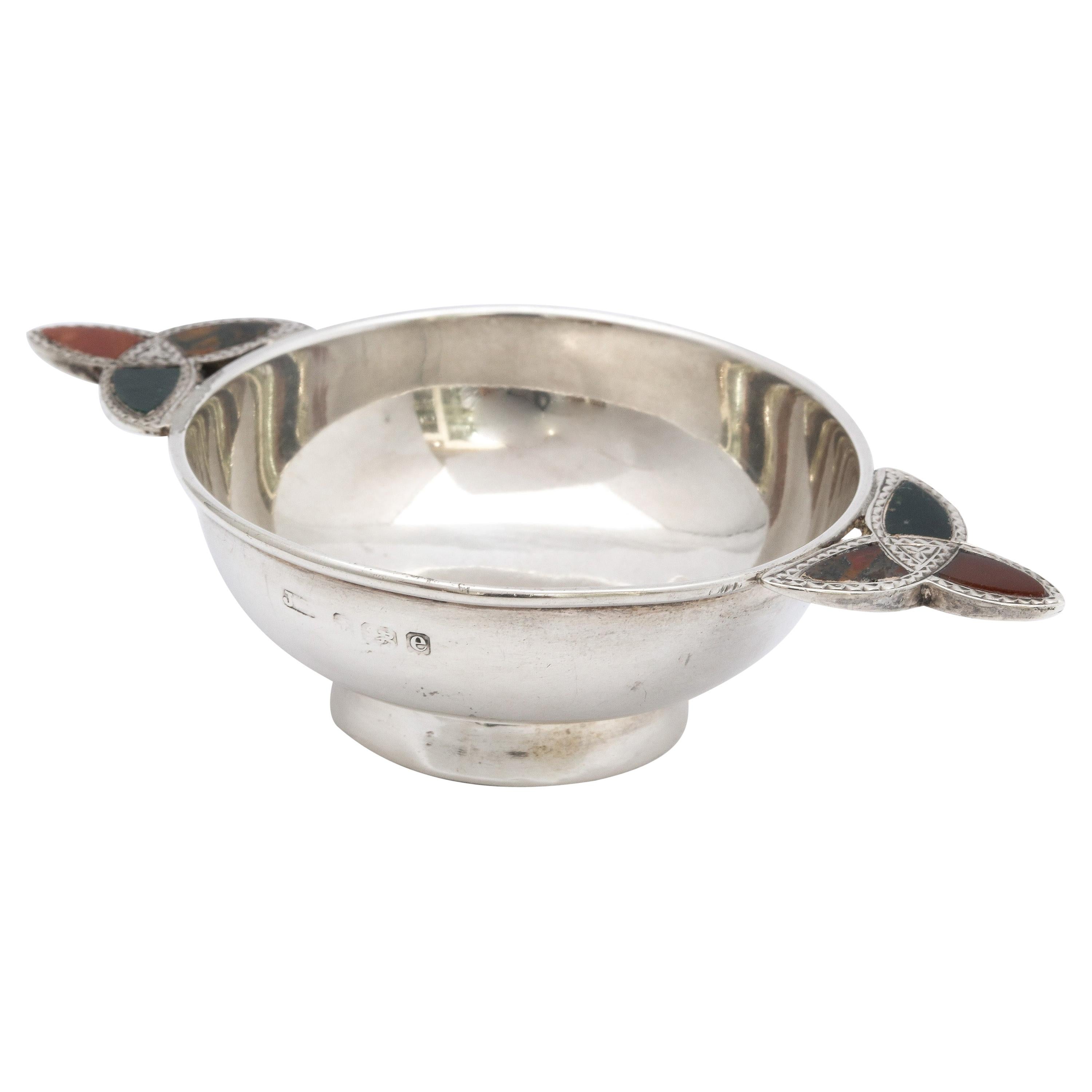 Unusual Edwardian Sterling Silver and Scottish Agate Quaich For Sale at  1stDibs