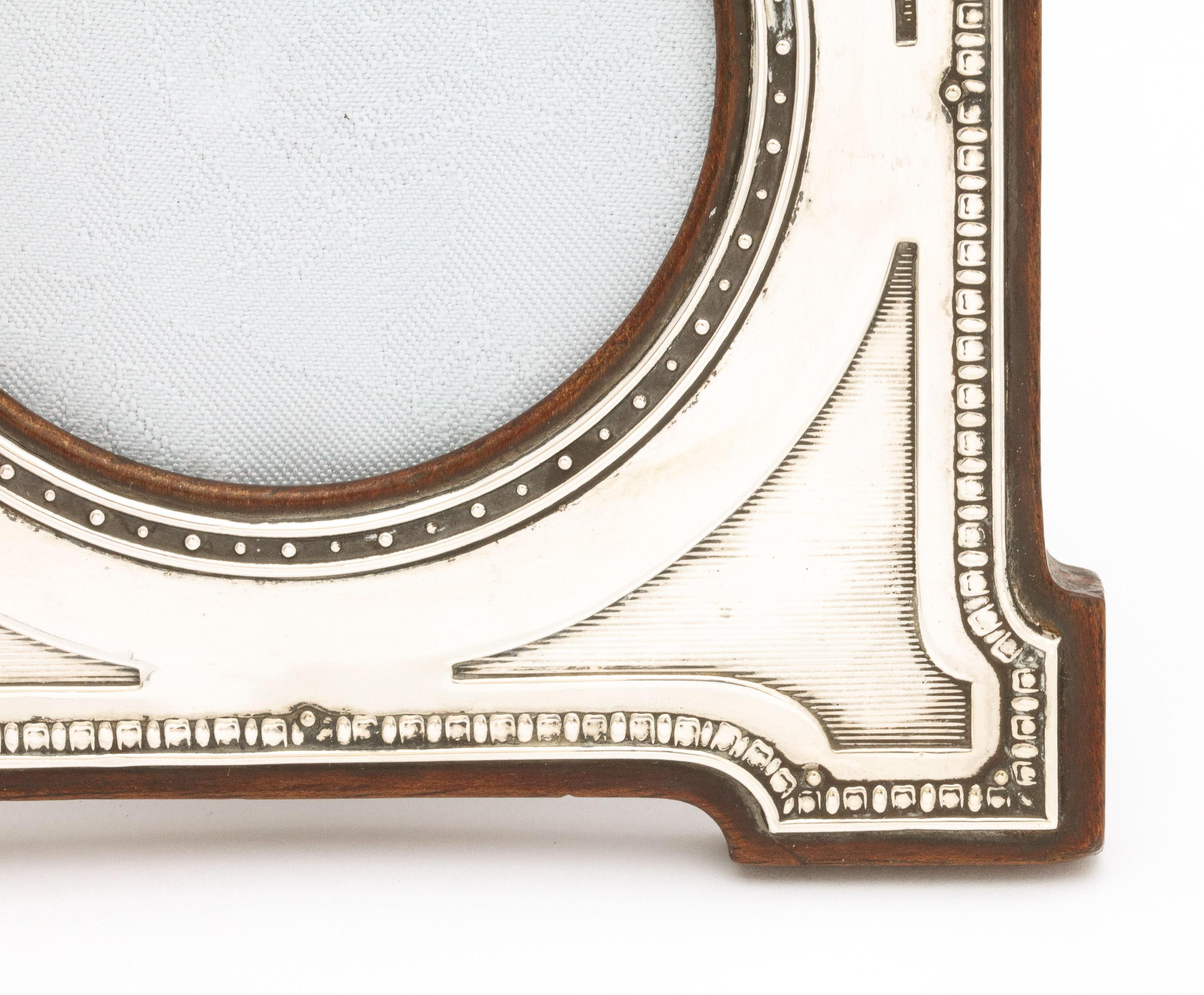 Unusual Edwardian Sterling Silver Picture Frame with Wood Back 4