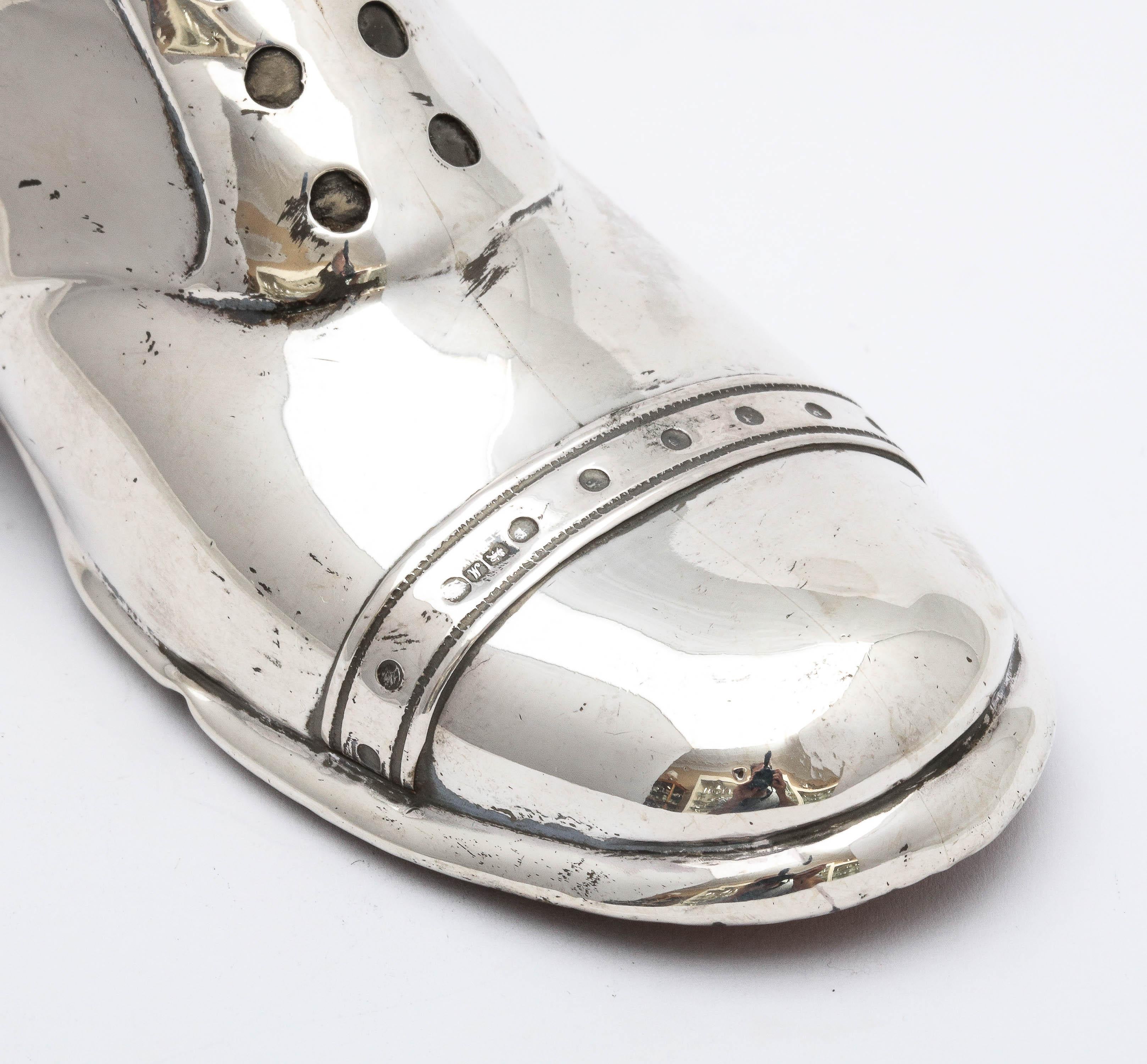 Unusual Edwardian Sterling Silver Shoe-Form Pincushion 8
