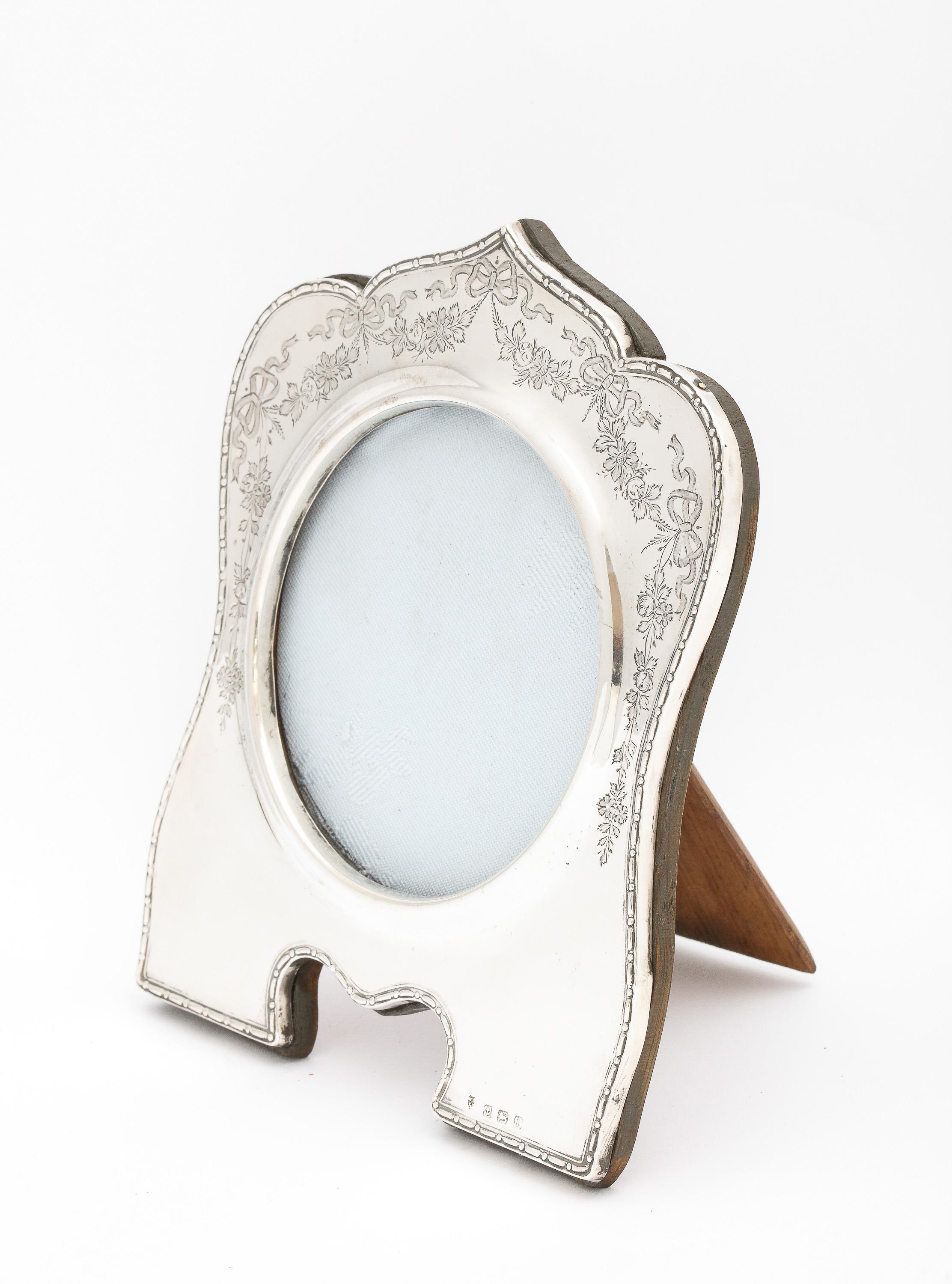 English Unusual Edwardian Sterling Silver Wood-Backed Picture Frame For Sale