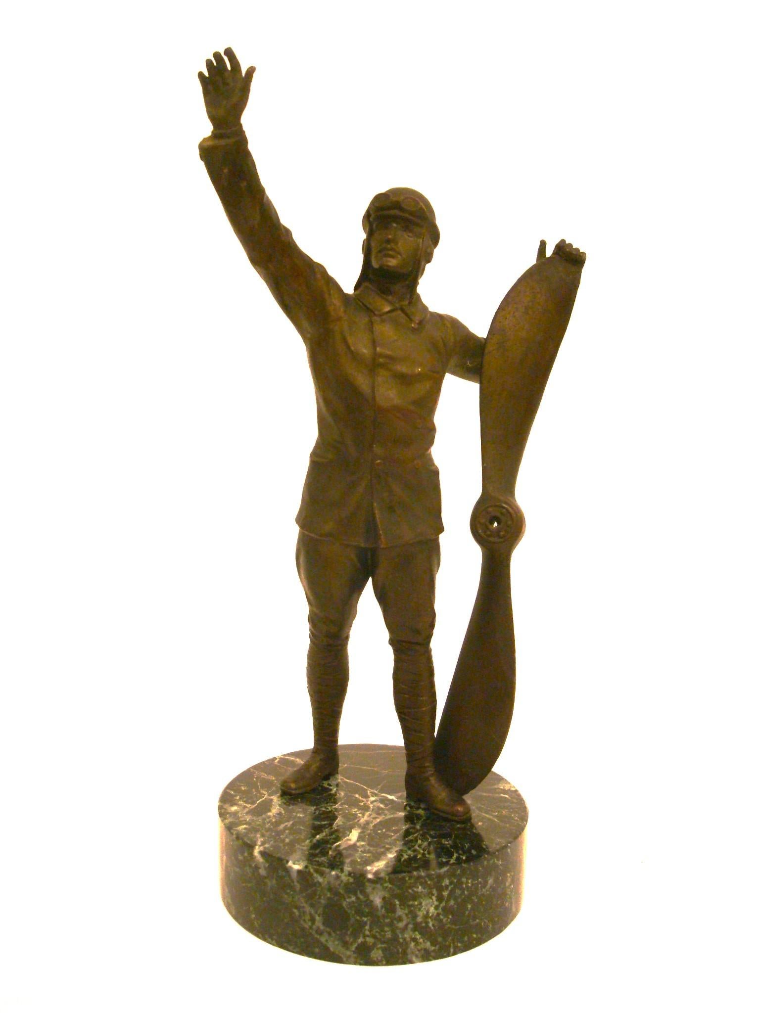 A nice and unusual bronze figure of a pilot from circa 1910 subject from Aeronautica in the fist quarter of the 20th century are very rare and wanted.
Early airplane pilot sculpture, France, 1910s. Very nice propeller. Fantastic desk piece. Pilot