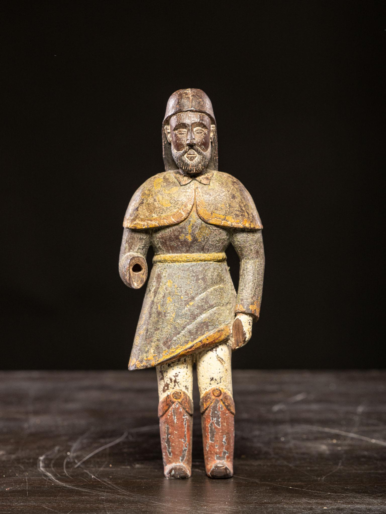 Ungewöhnliche Darstellung des Heiligen Rochus im spanischen Kolonialstil. Ein philippinisches Werk aus exotischem Holz aus der Zeit der Evangelisierung unter der spanischen Krone. Die Art des verwendeten Holzes und die äußerst rigide bildhauerische