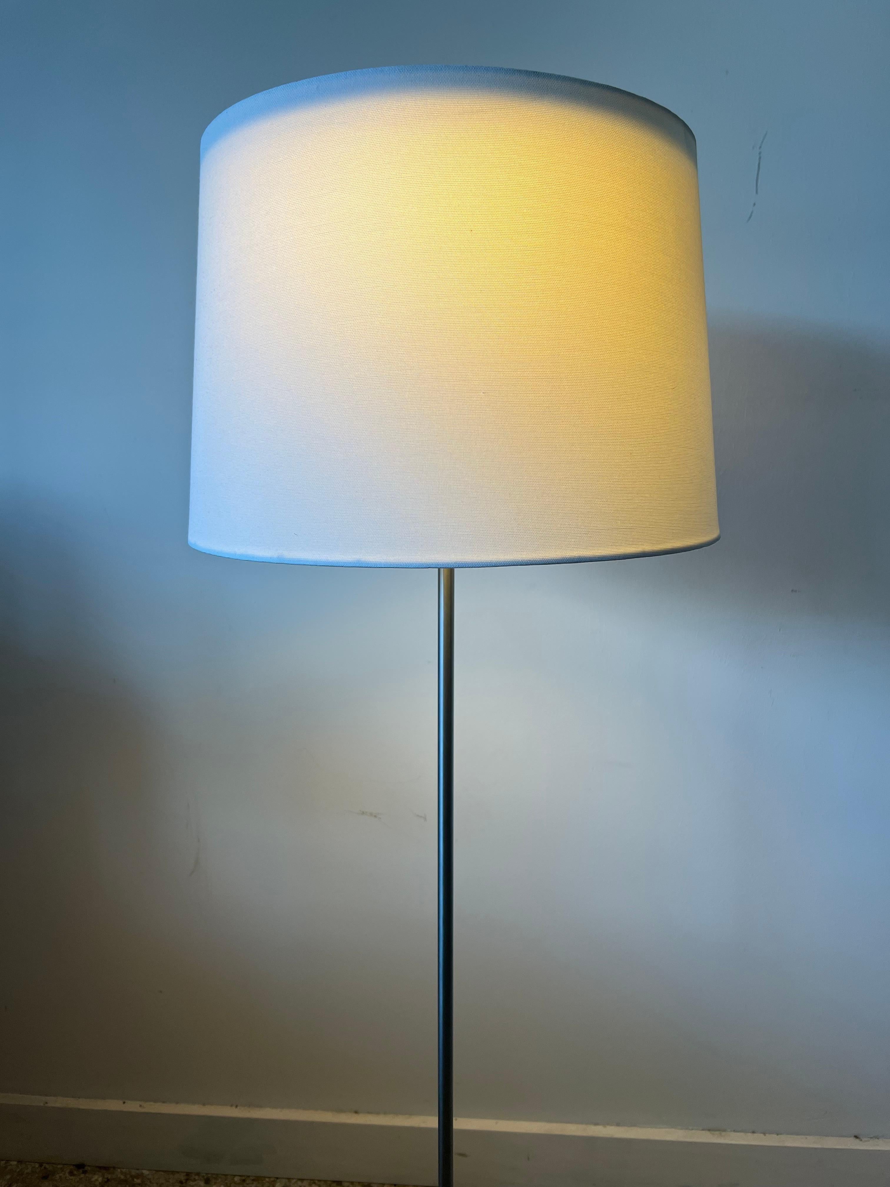 Unusual Floor Lamp By T.H.Robsjohn-Gibbings Hansen Ca' 1950's For Sale 1