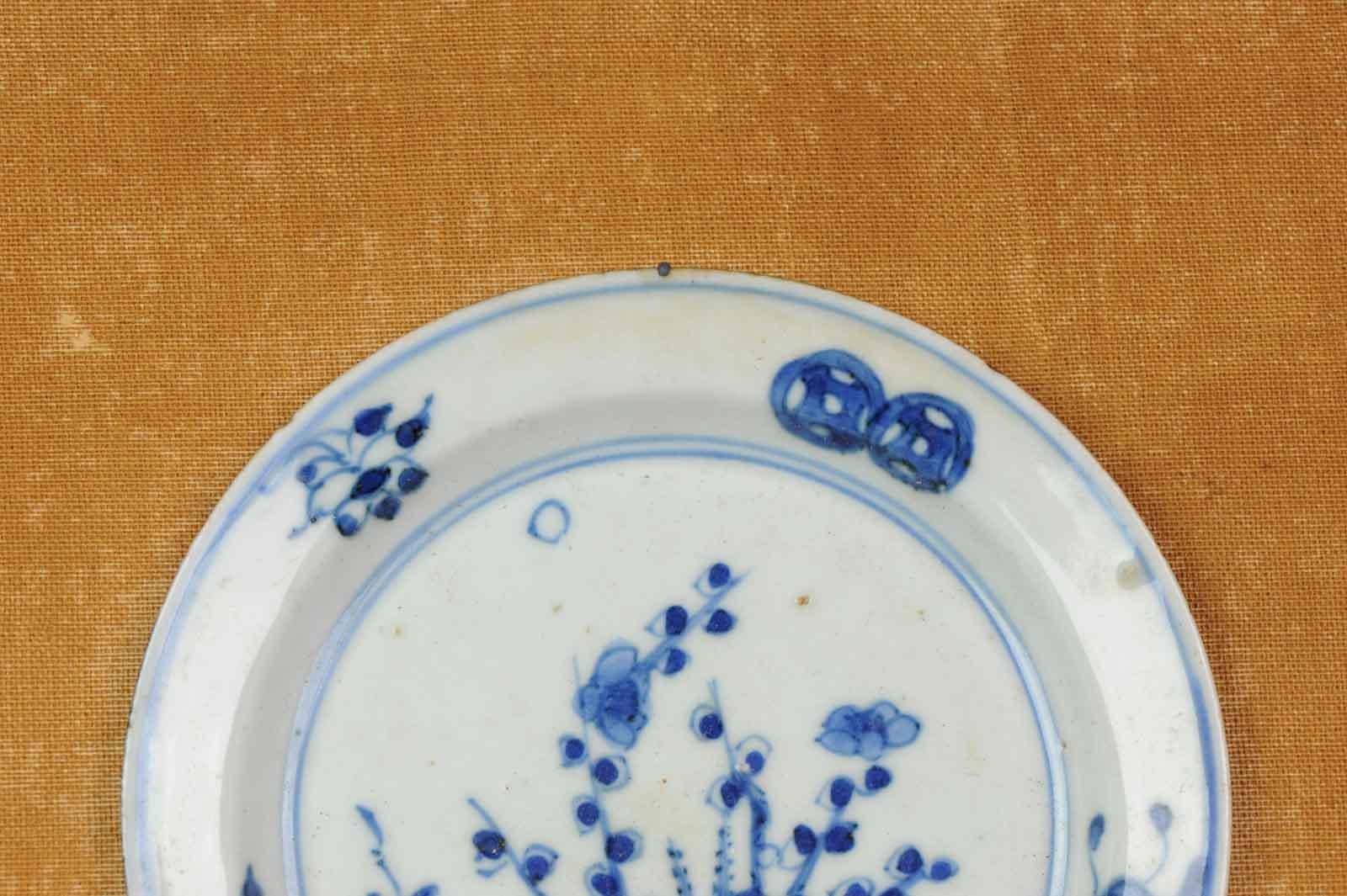 Unusual Framed 17th Century Antique Chinese Porcelain Ming Flowers Plate and Box For Sale 5