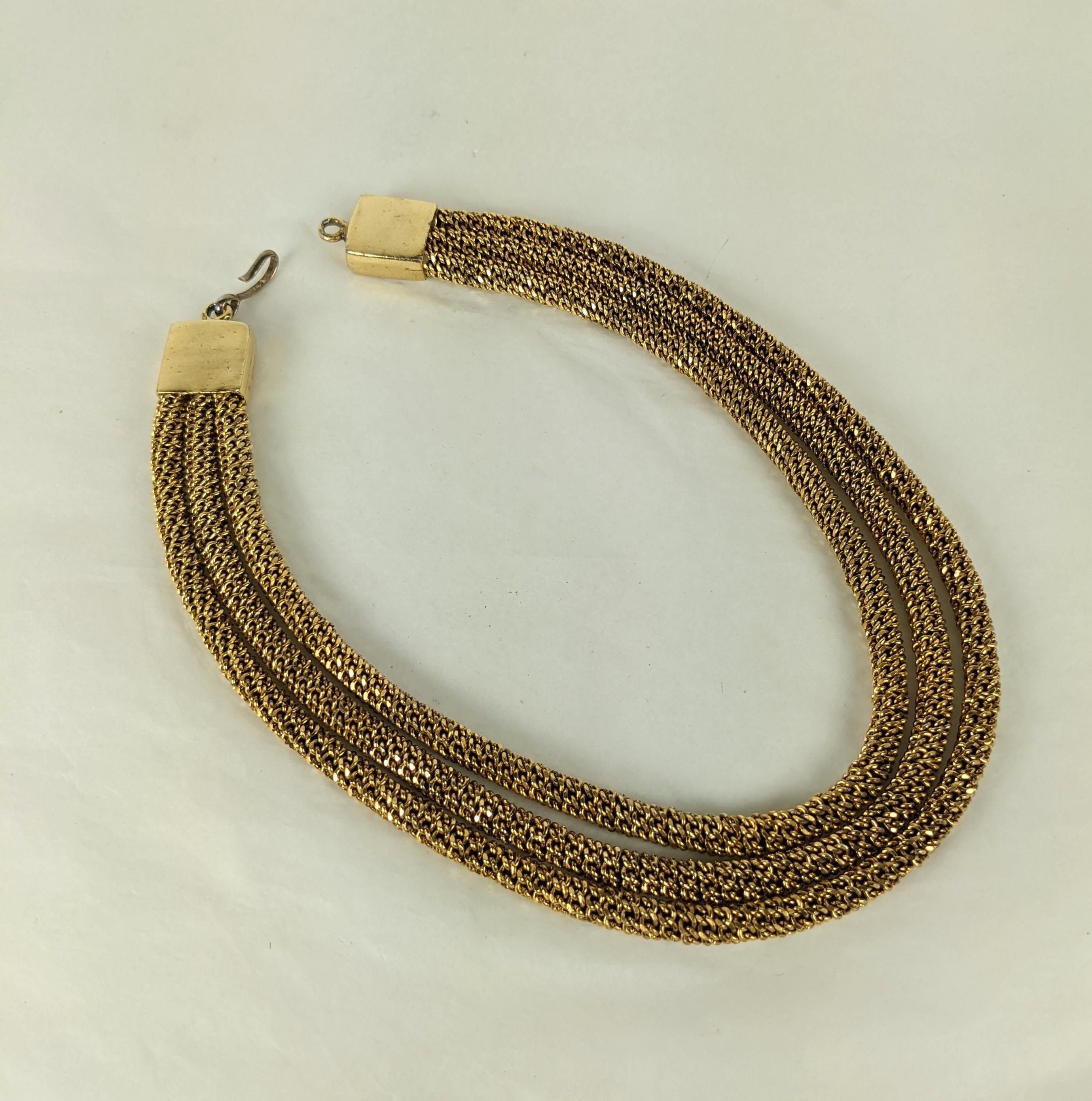 Ungewöhnliche französische mehrreihige Halskette mit Kette im Zustand „Gut“ im Angebot in New York, NY