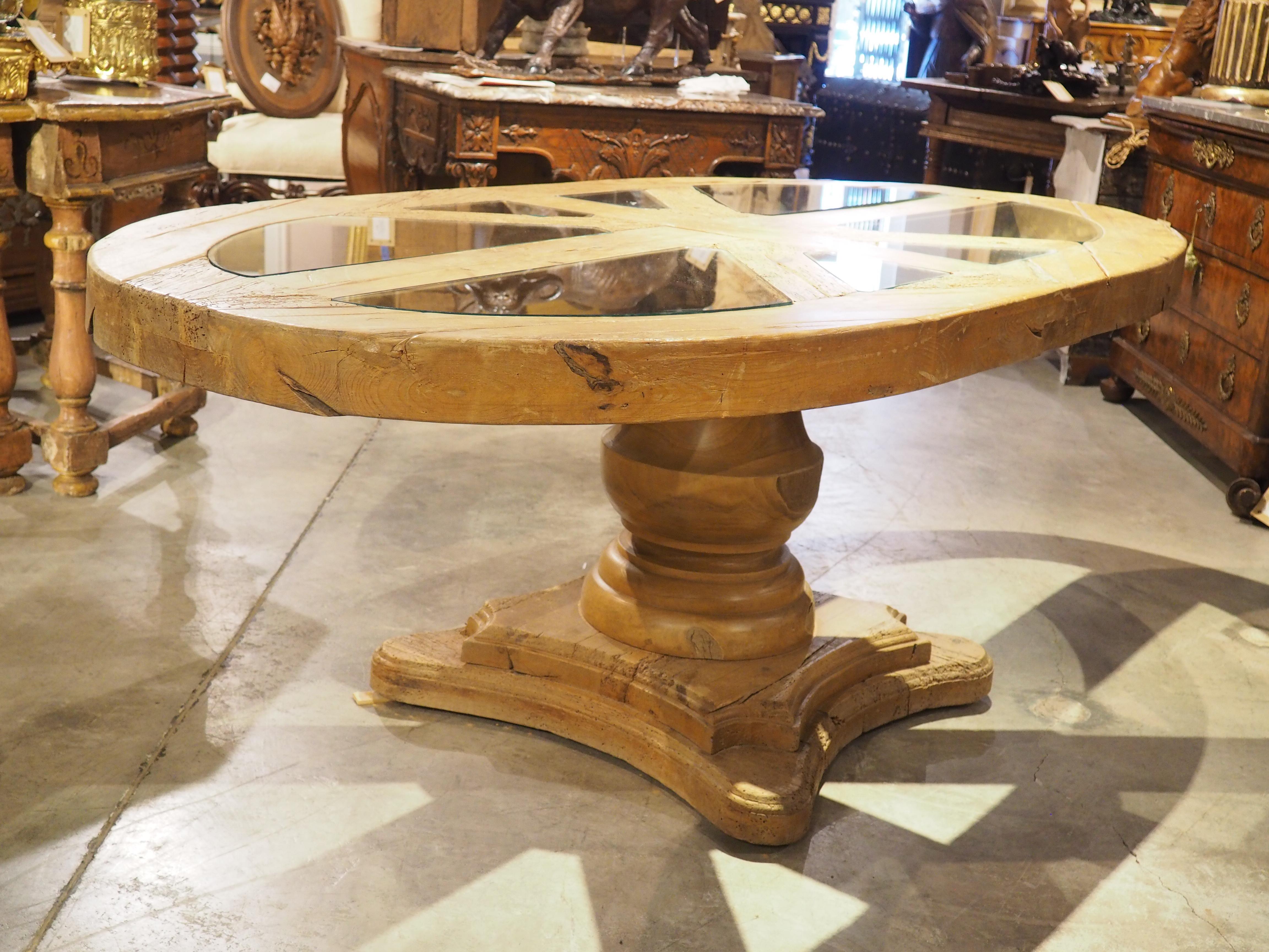 Table de salle à manger ou de petit déjeuner ovale, avec panneaux en verre, Circa 1940s en vente 11