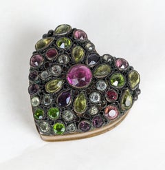Boîte à coeur inhabituelle de Hobe, ornée de pierres précieuses