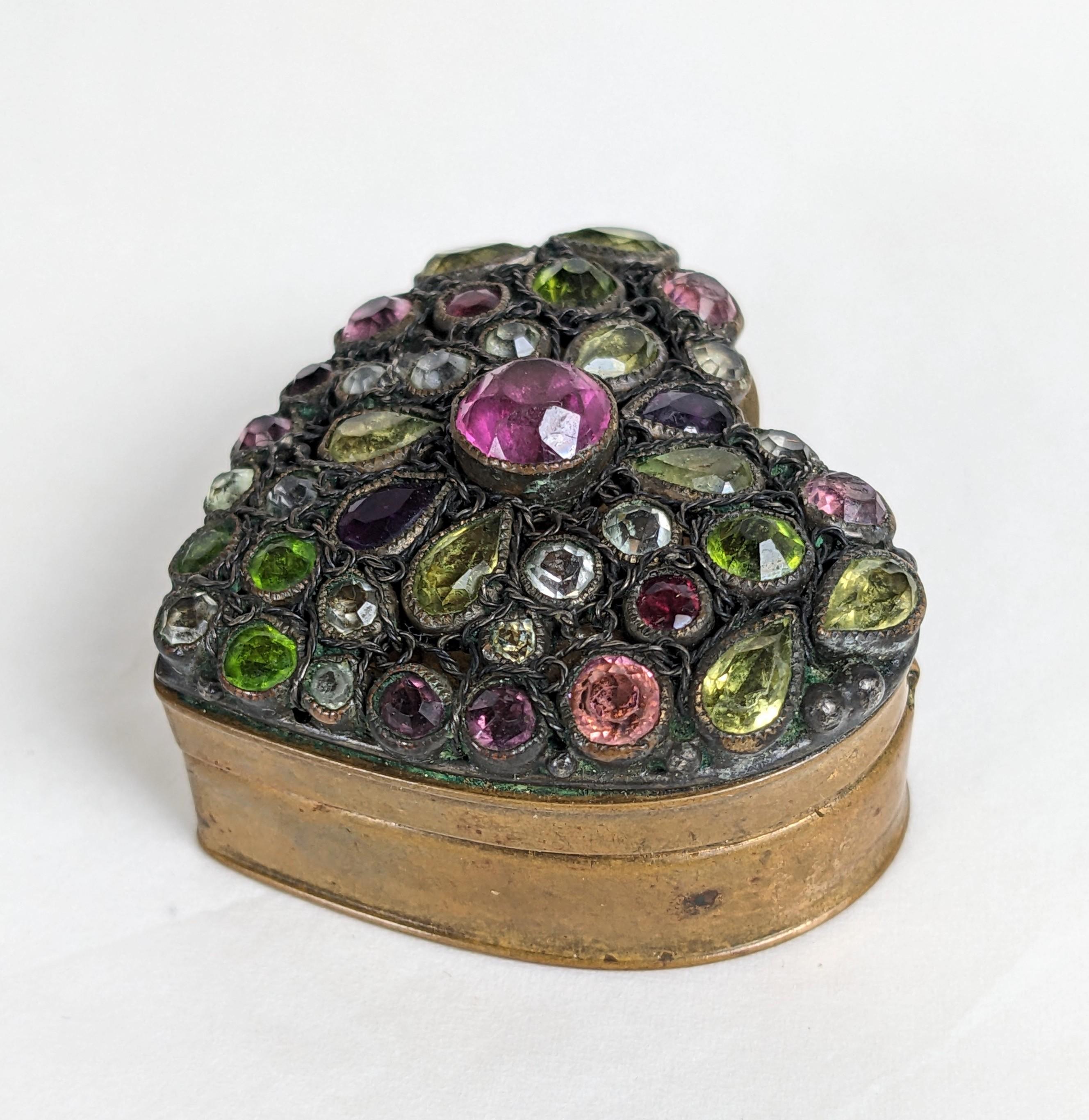 Nero Unusual Hobe Jeweled Heart Box in vendita