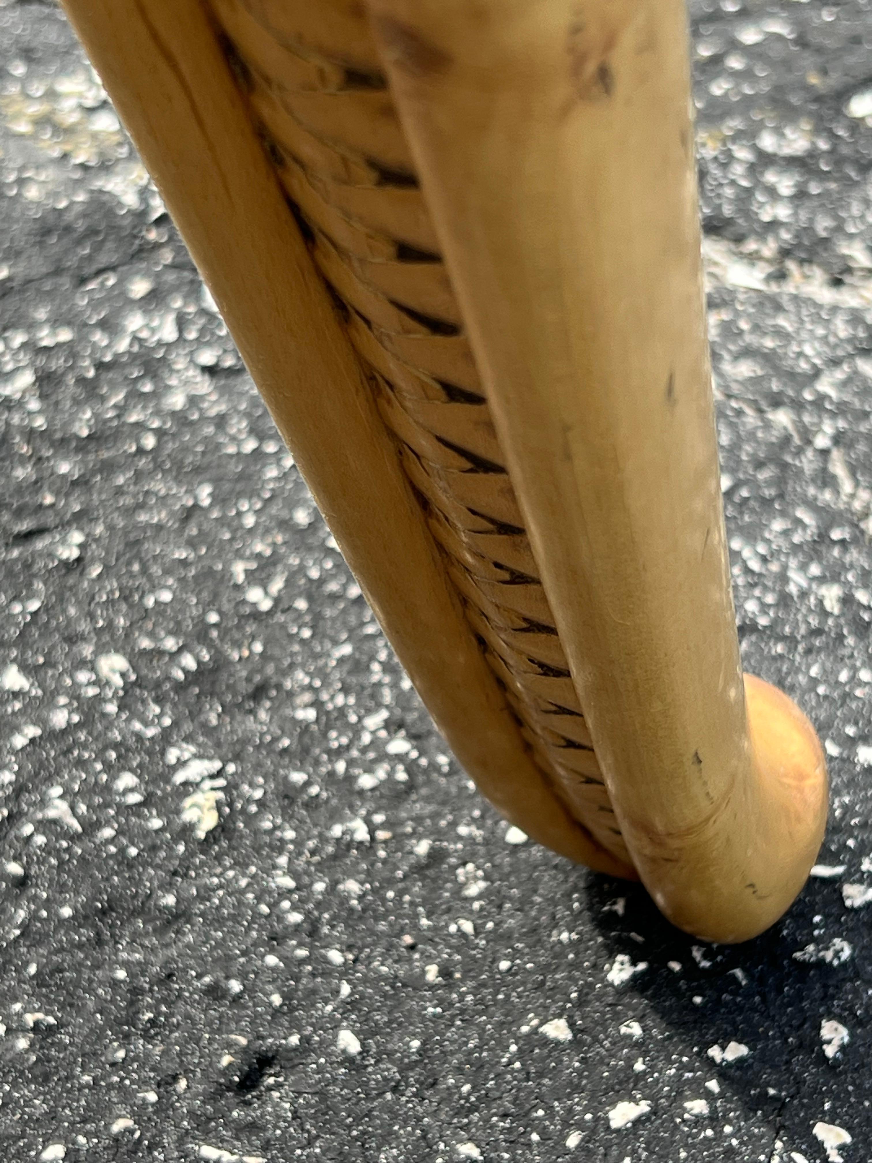 Une table basse rare d'Osvaldo Borsani vers 1939. en vente 5