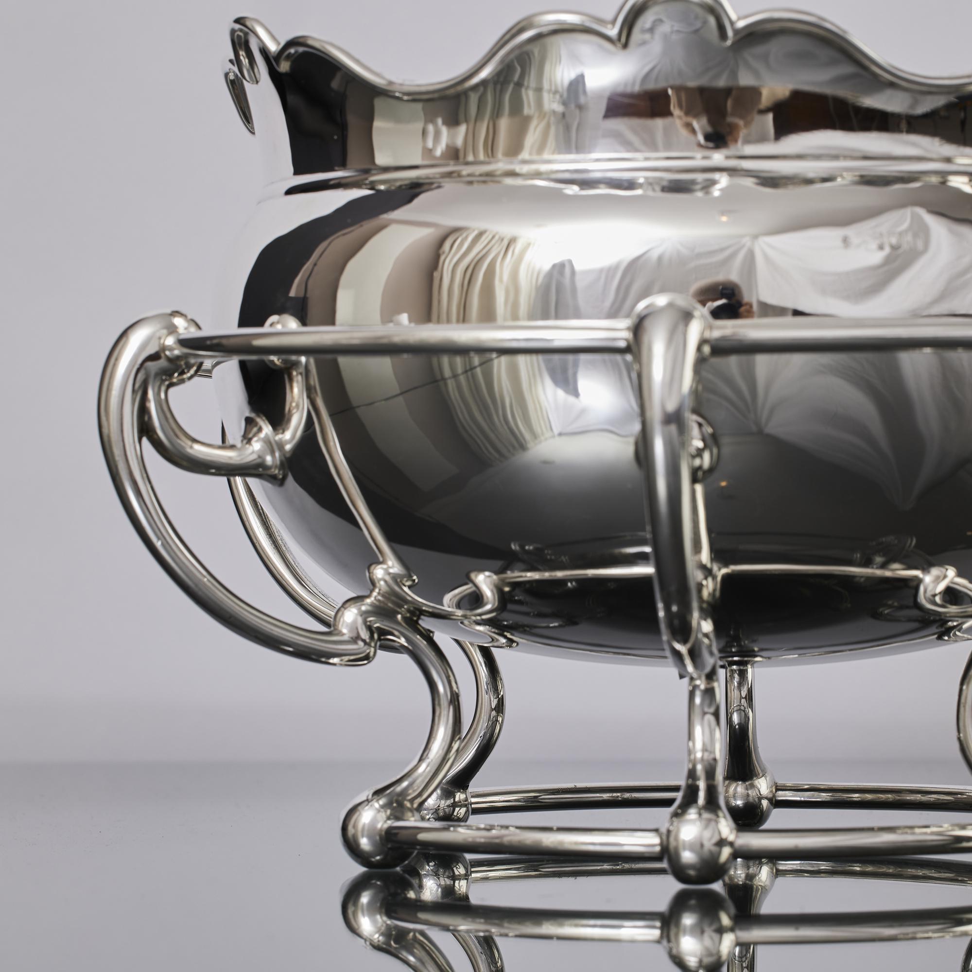 Gran cuenco de plata eduardiano inusual en venta 1