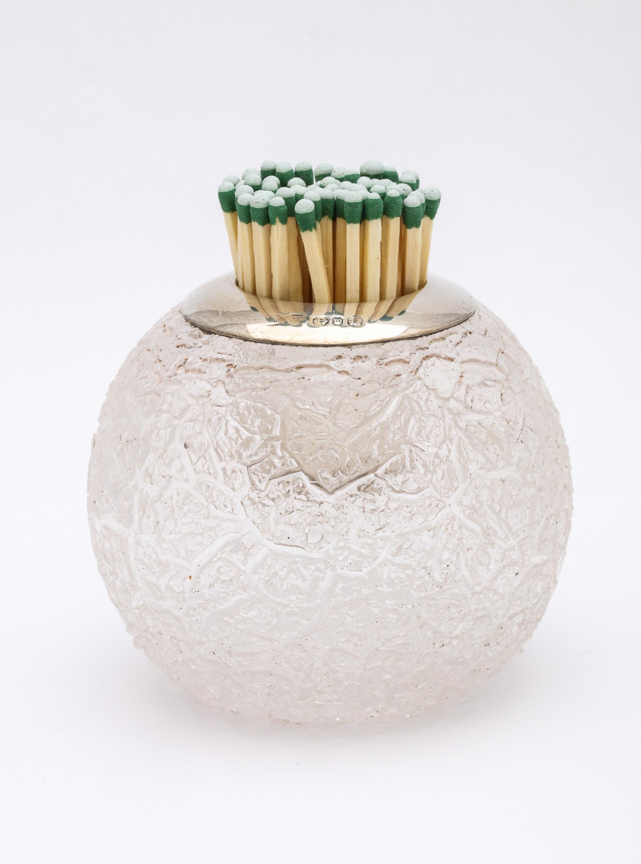 Anglais Grand pot à allumettes victorien inhabituel en cristal craquelé monté sur argent sterling en vente