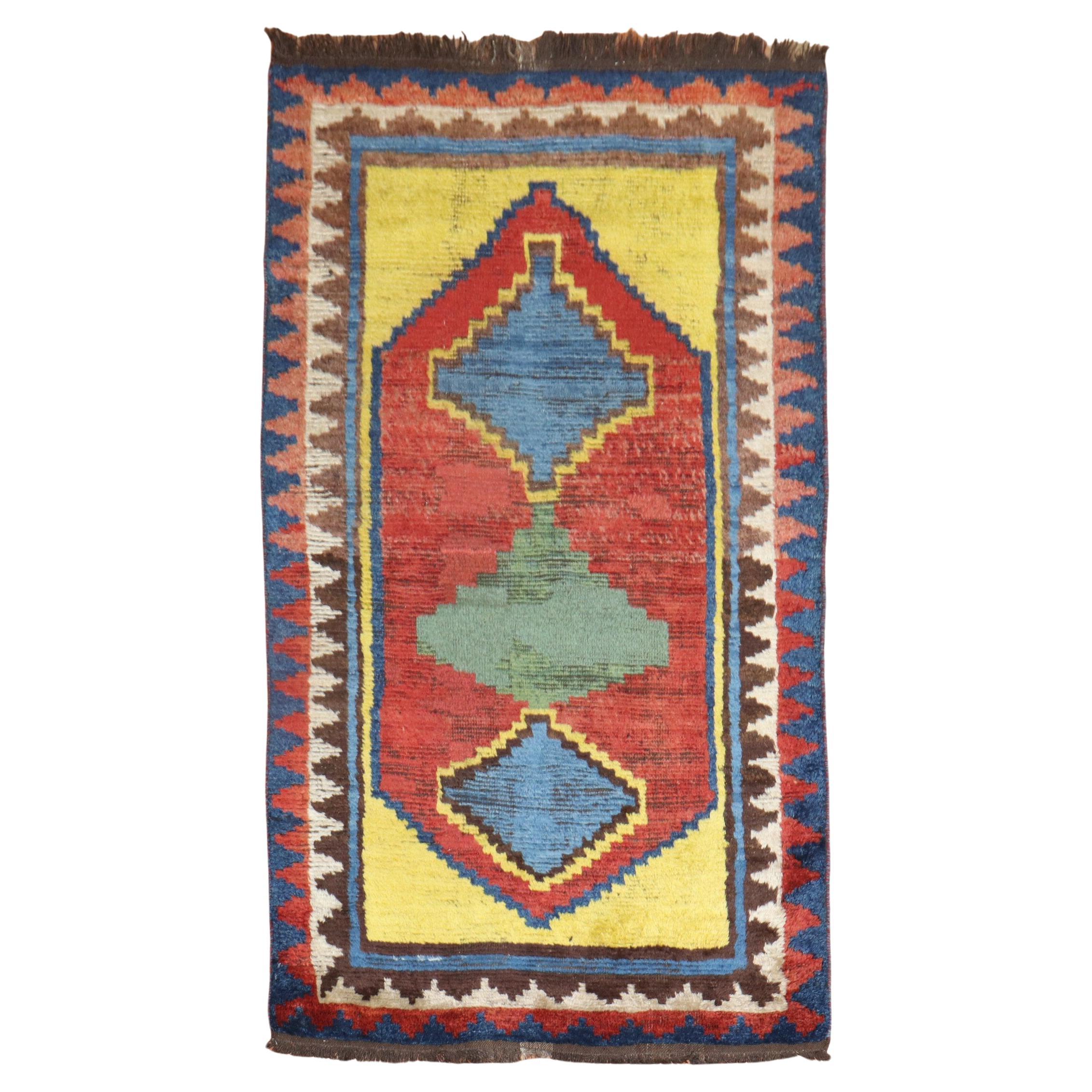 Ungewöhnlicher antiker persischer Gabbeh-Teppich aus dem späten 19.