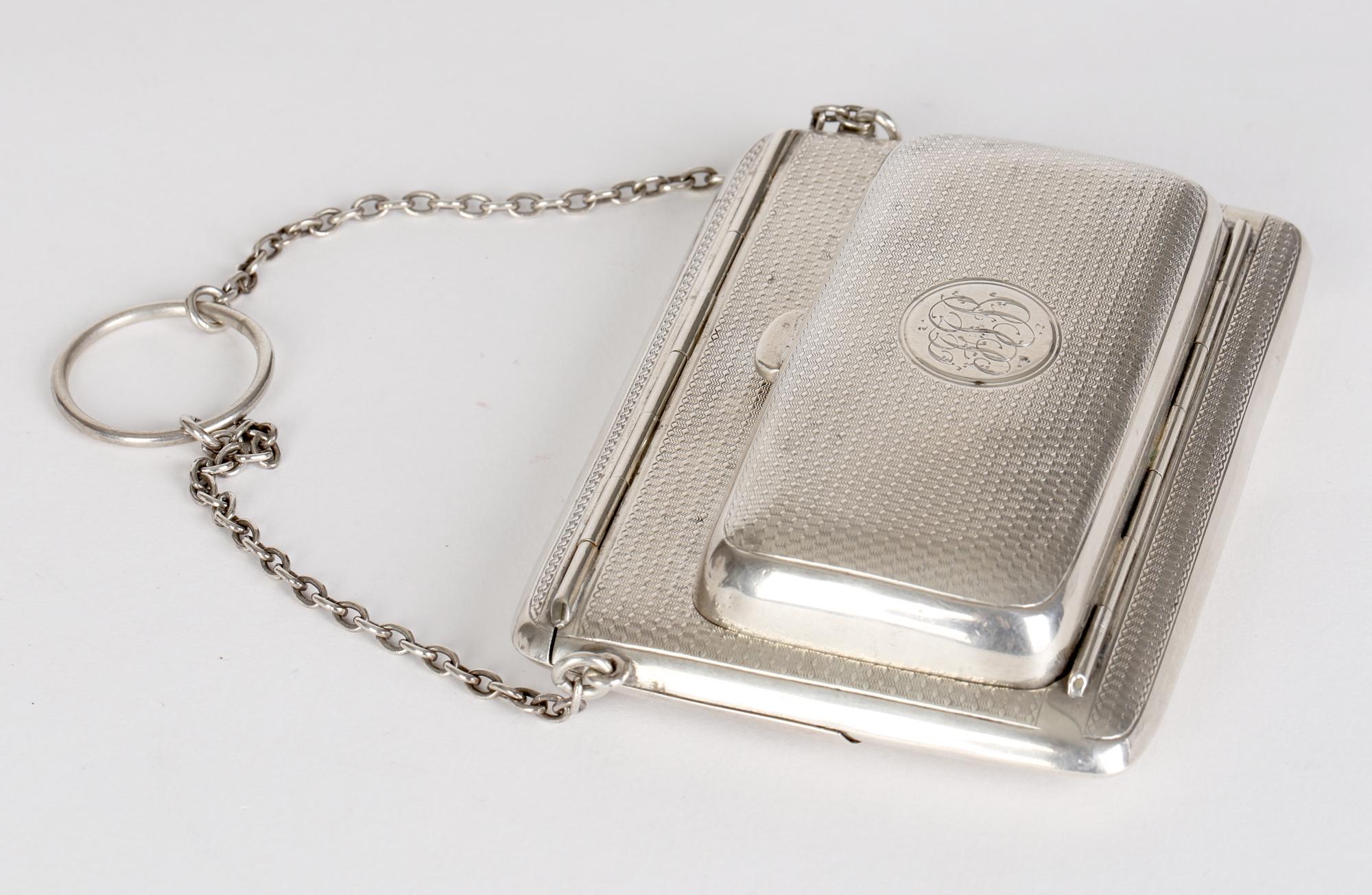 Unusual Late Edwardian Birmingham Ladies Silver Combination Purse and Card Case In Good Condition In Bishop's Stortford, Hertfordshire