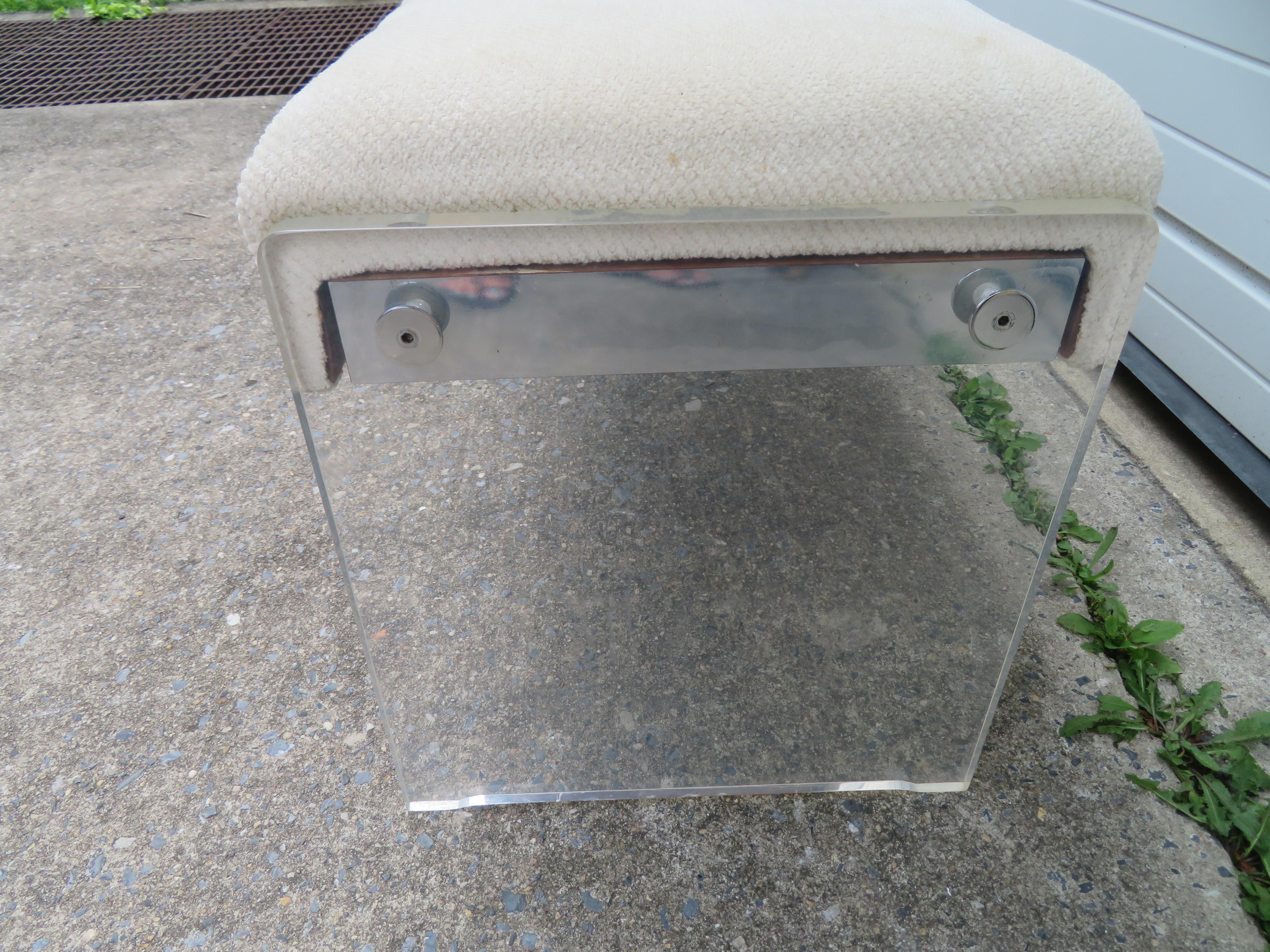 Mid-Century Modern Banc de piano en lucite inhabituel The Moderns en vente