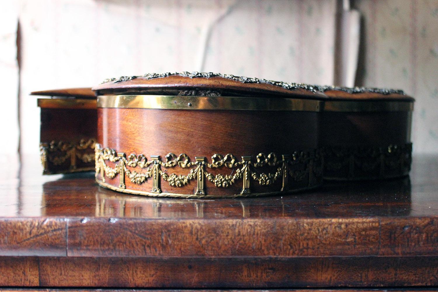 Unusual Mahogany and Brass Sewing Box Formed as a Clover, circa 1830 2