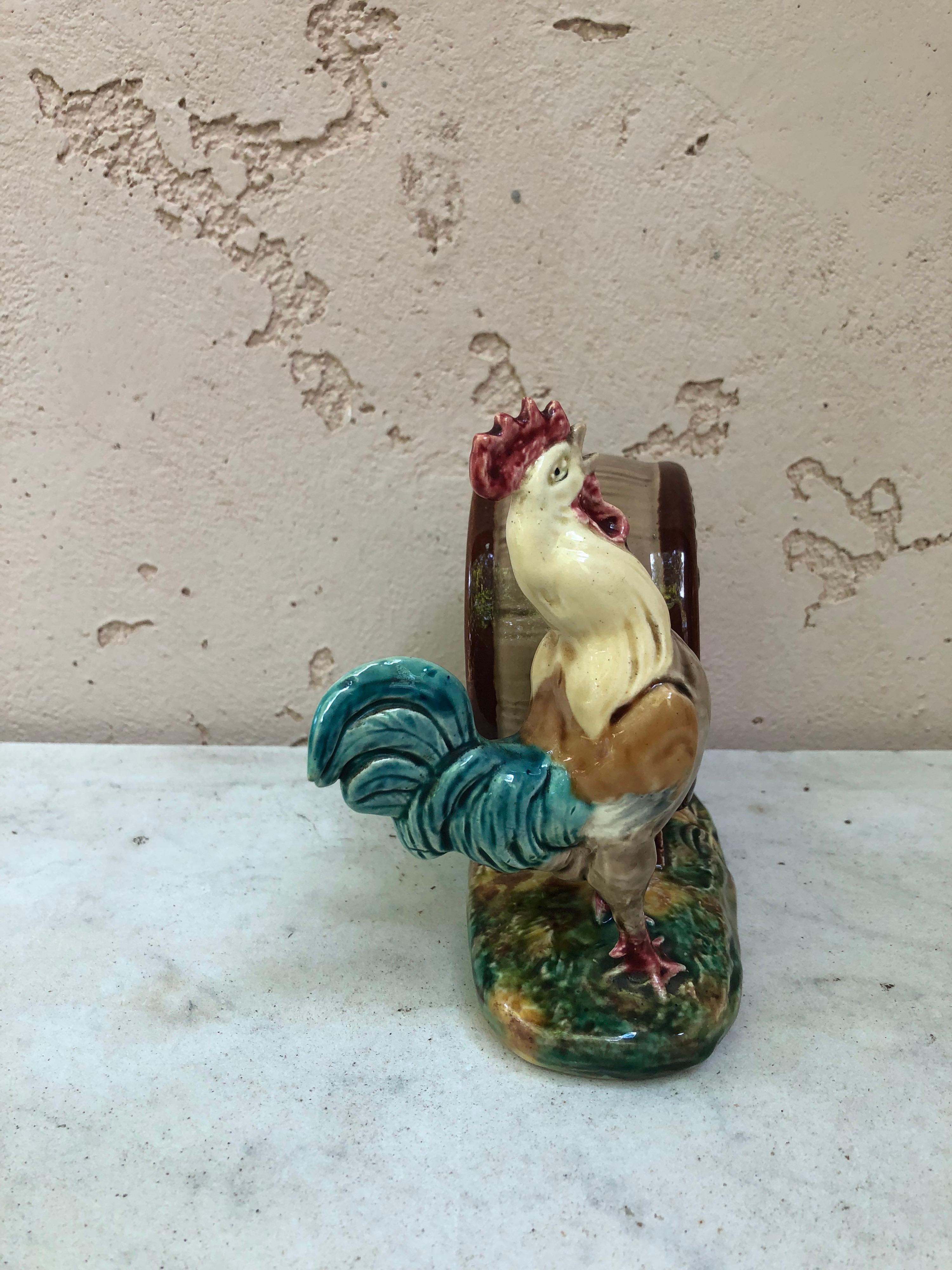 Unusual Majolica rooster frame George Dreyfus Circa 1890.
Made for advertising.