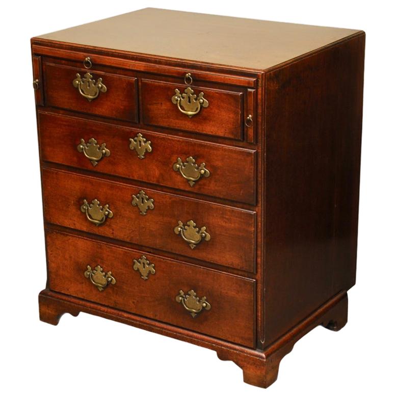 Unusual Mid-18th Century Mahogany Chest of Drawers