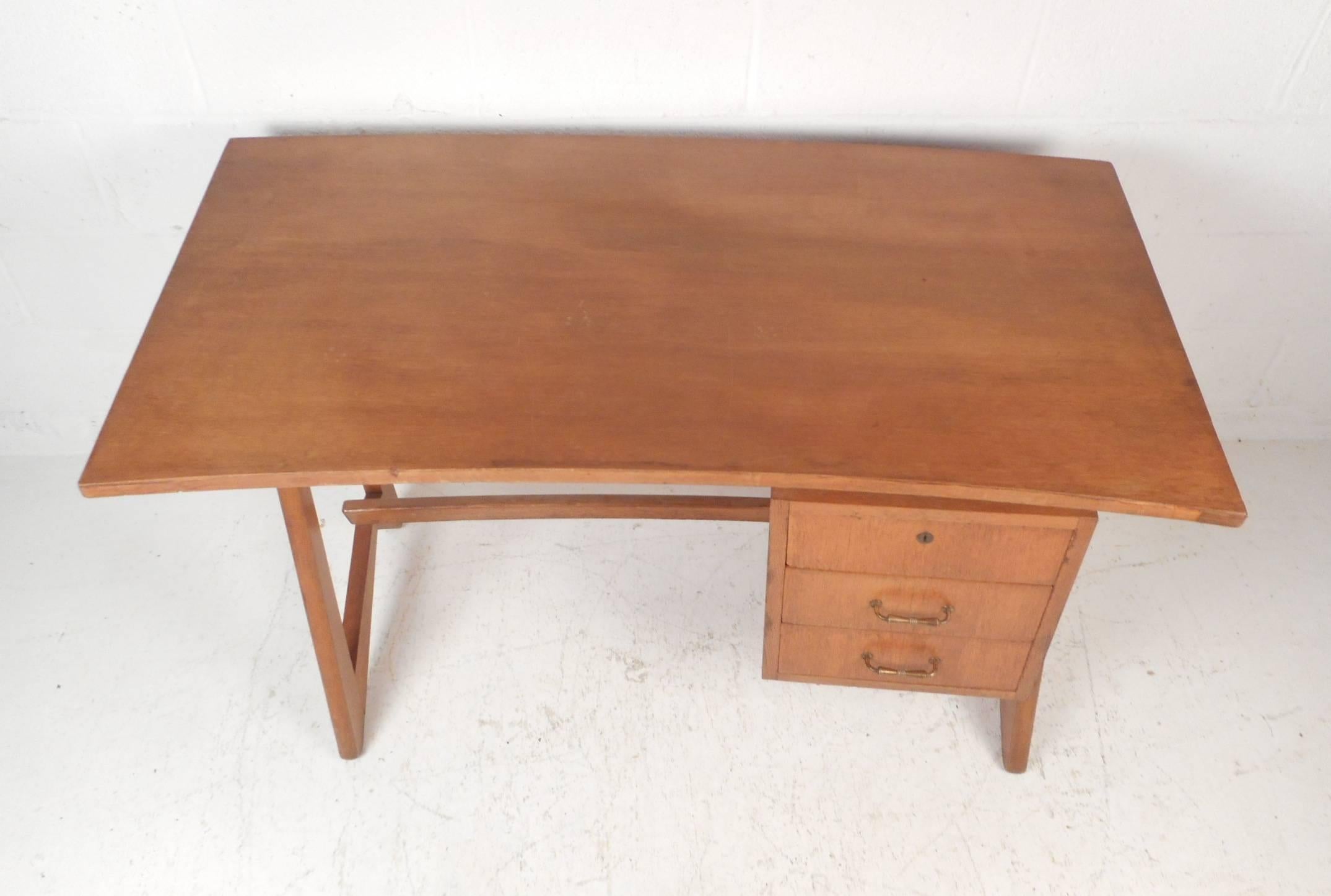 Late 20th Century Unusual Mid-Century Modern Desk in the Style of Paul Frankl