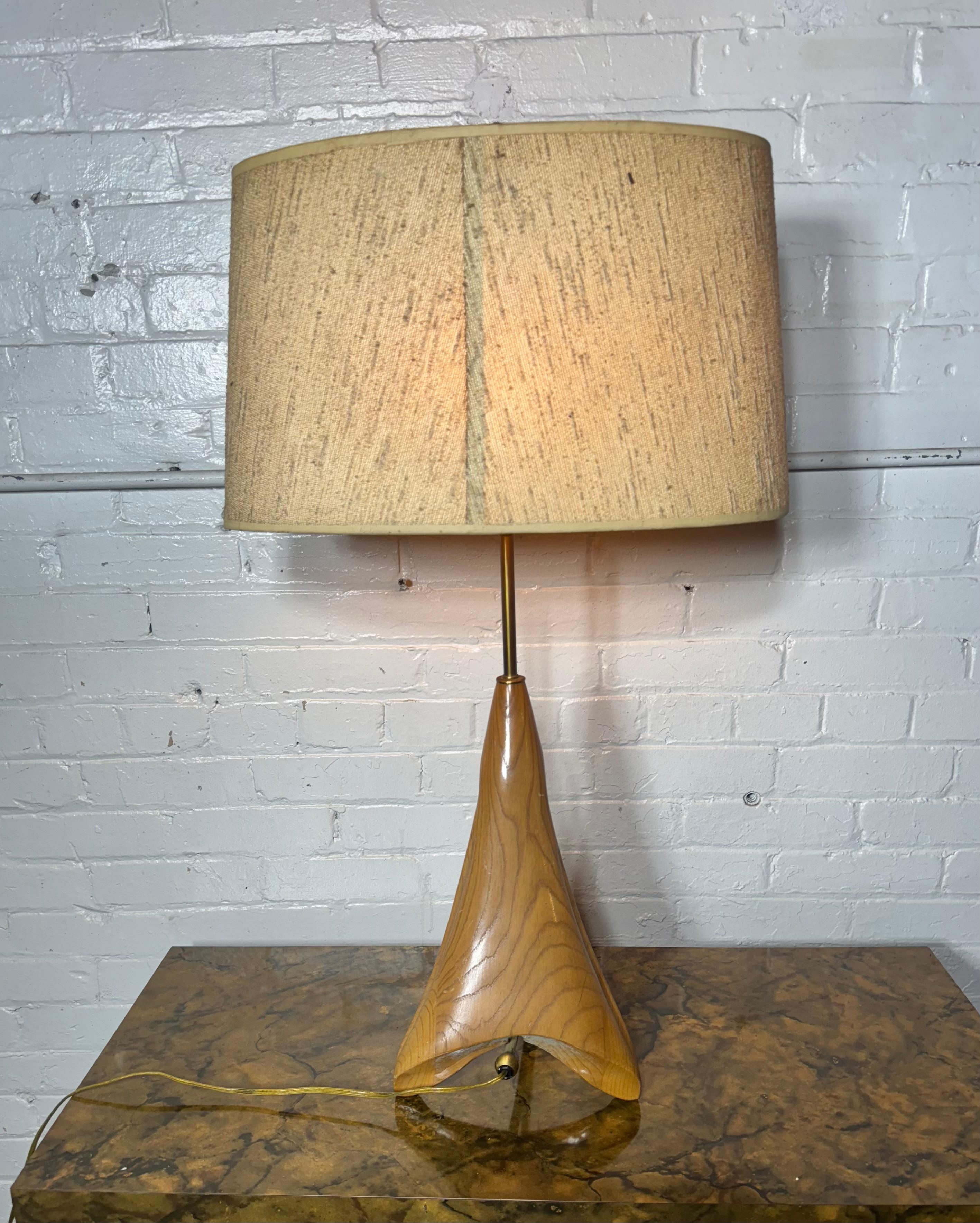 Insolite lampe 