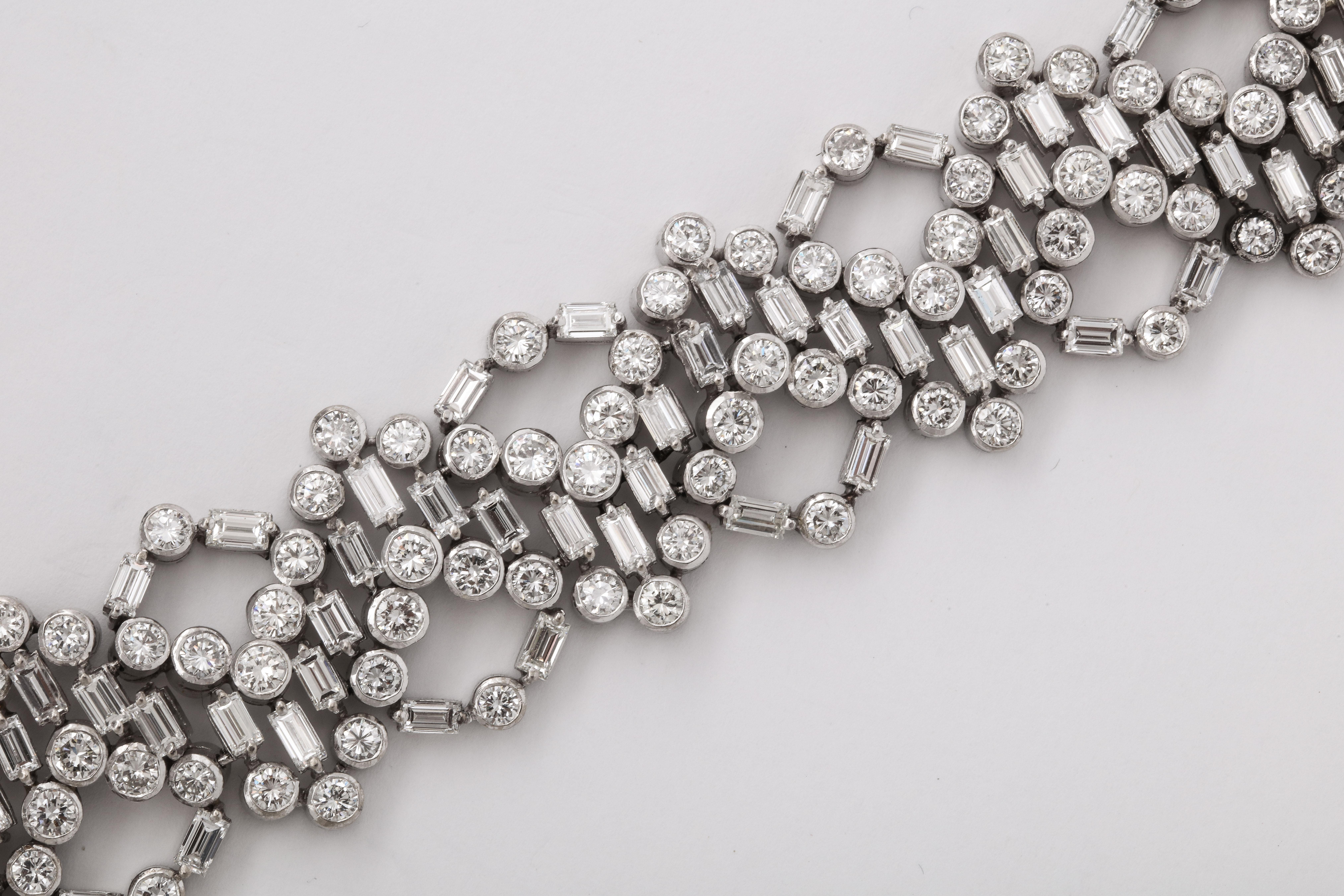 Unusual Midcentury Geometric Diamond Bracelet In Excellent Condition For Sale In New York, NY