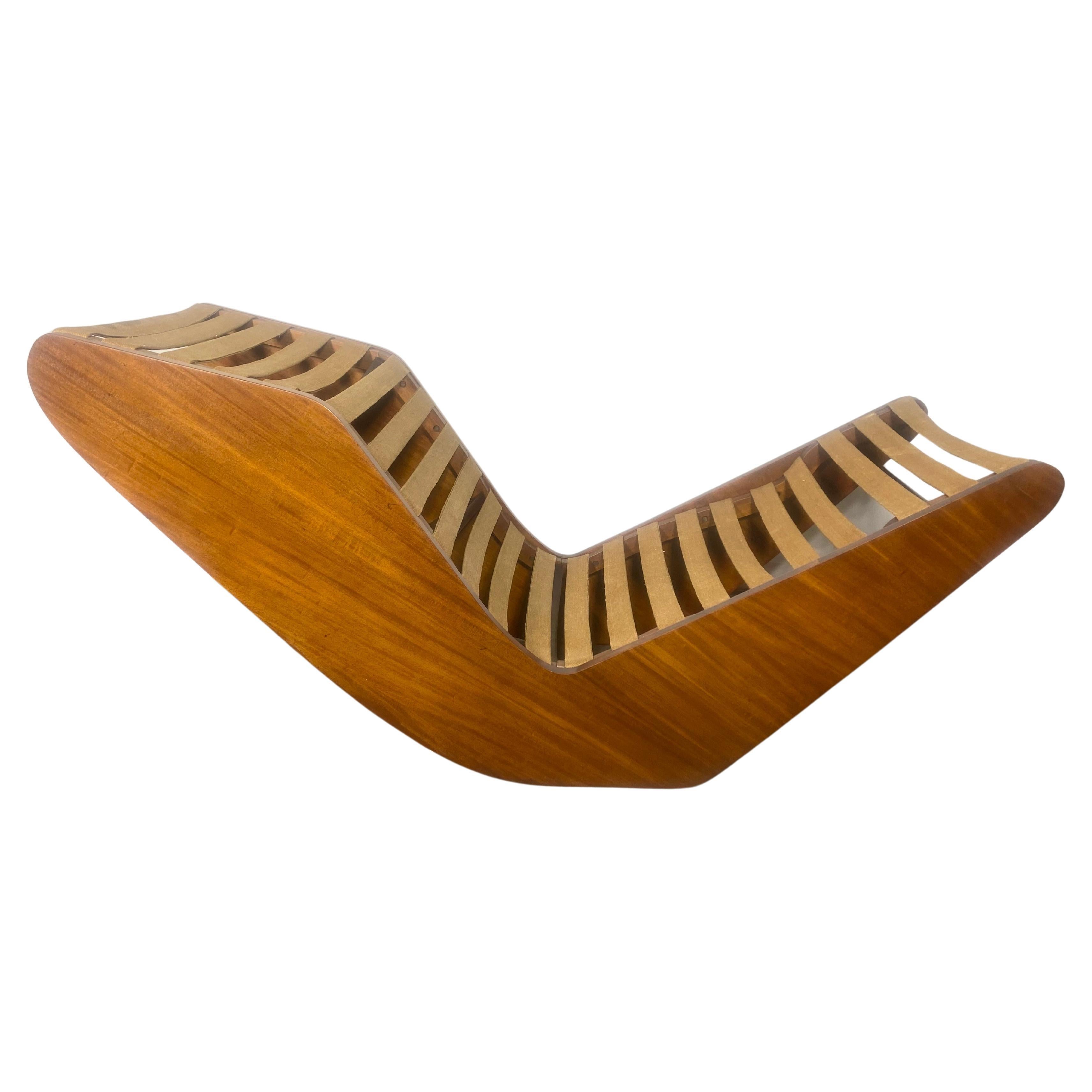 Ungewöhnliche modernistische Innen-/äußere Schaukel-Chaiselongue-Lounge, Klaus Grabe im Angebot