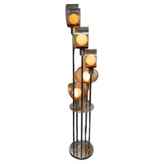Lampadaire inhabituel et moderniste Space AGE, acrylique / chrome, accents en teck.