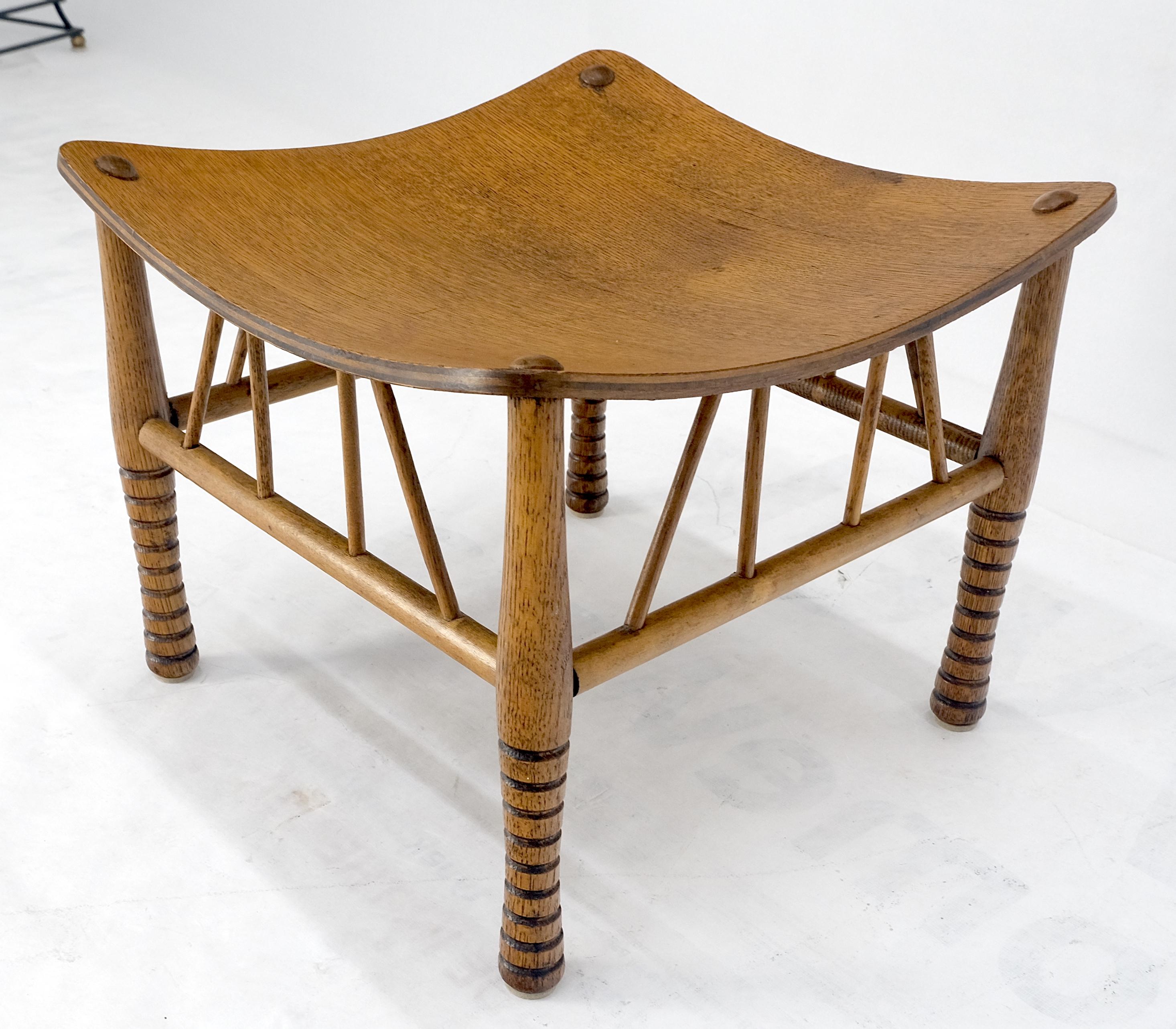 Americano Insolito sedile quadrato in compensato modellato di Oak in stile Arts & Crafts MINT! in vendita