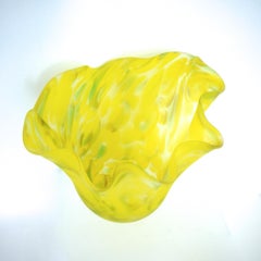 Bianconi Venini Opalescent 'Fazzoletto' Handkerchief Vase, 1960s Yellow Glass