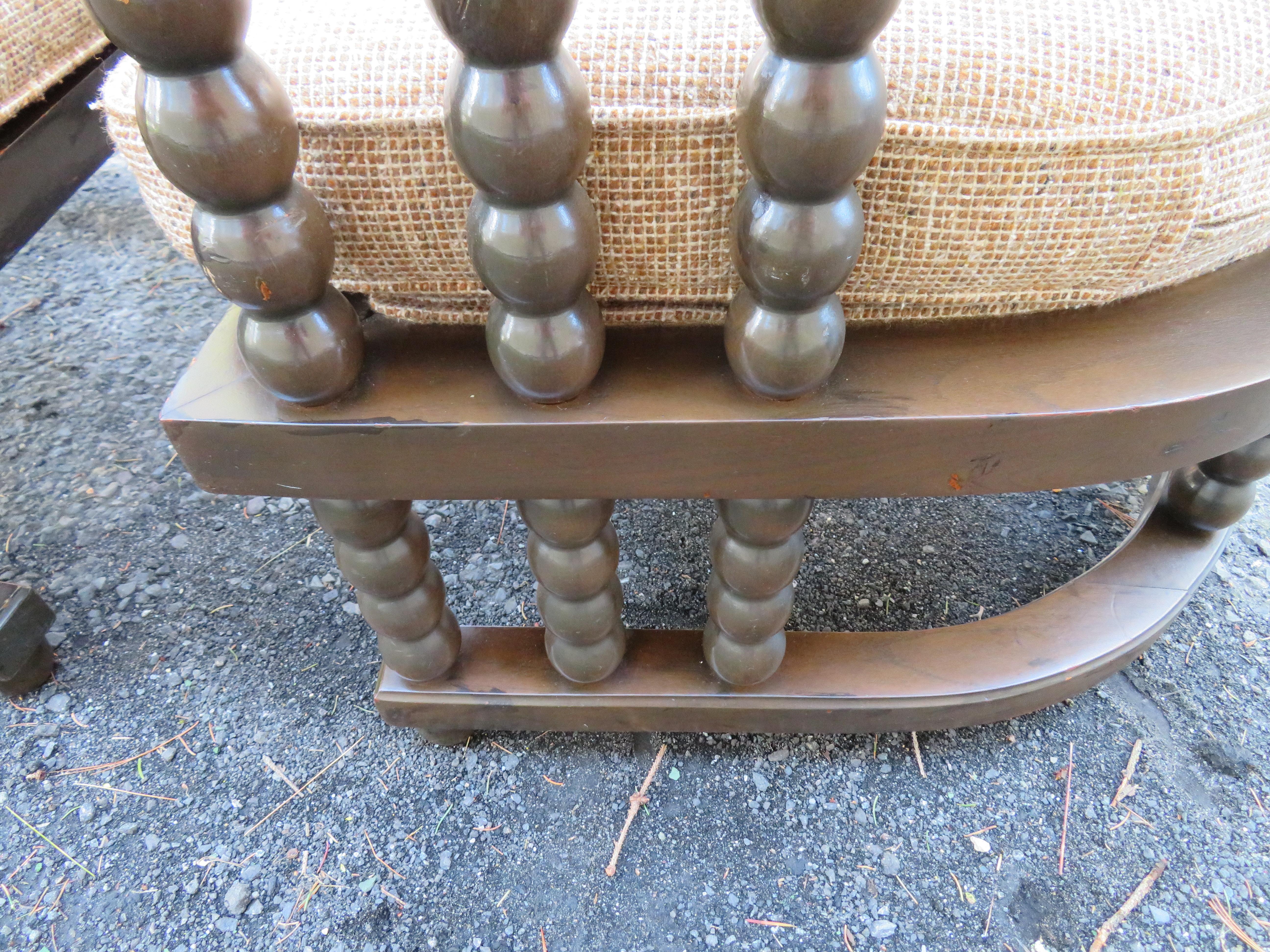 Paire inhabituelle de chaises Bobbin à dossier baril et bobine, mi-siècle moderne en vente 8