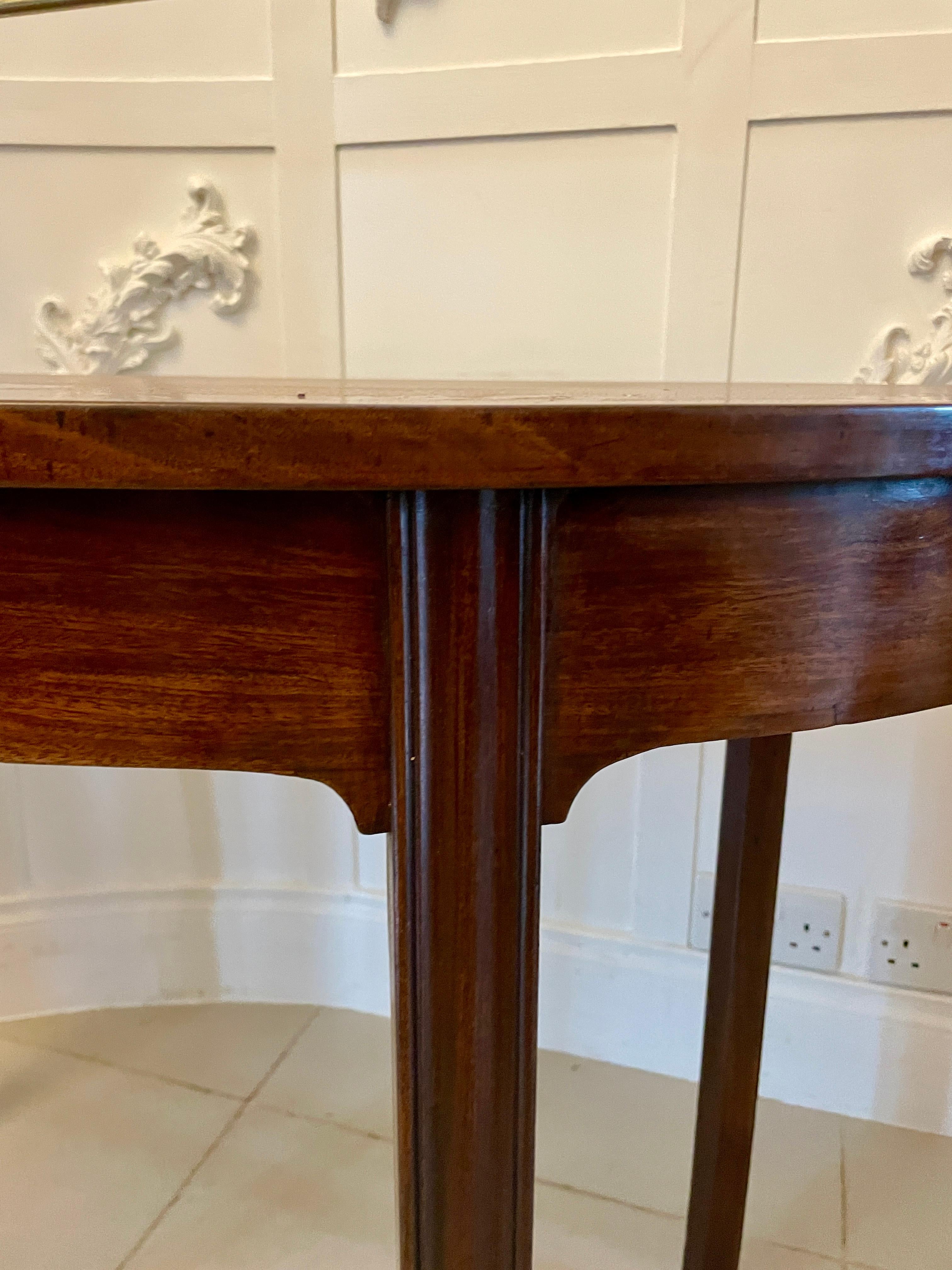 Unusual Pair of Antique George III Quality Mahogany Demi-Lune Consoles Tables For Sale 1