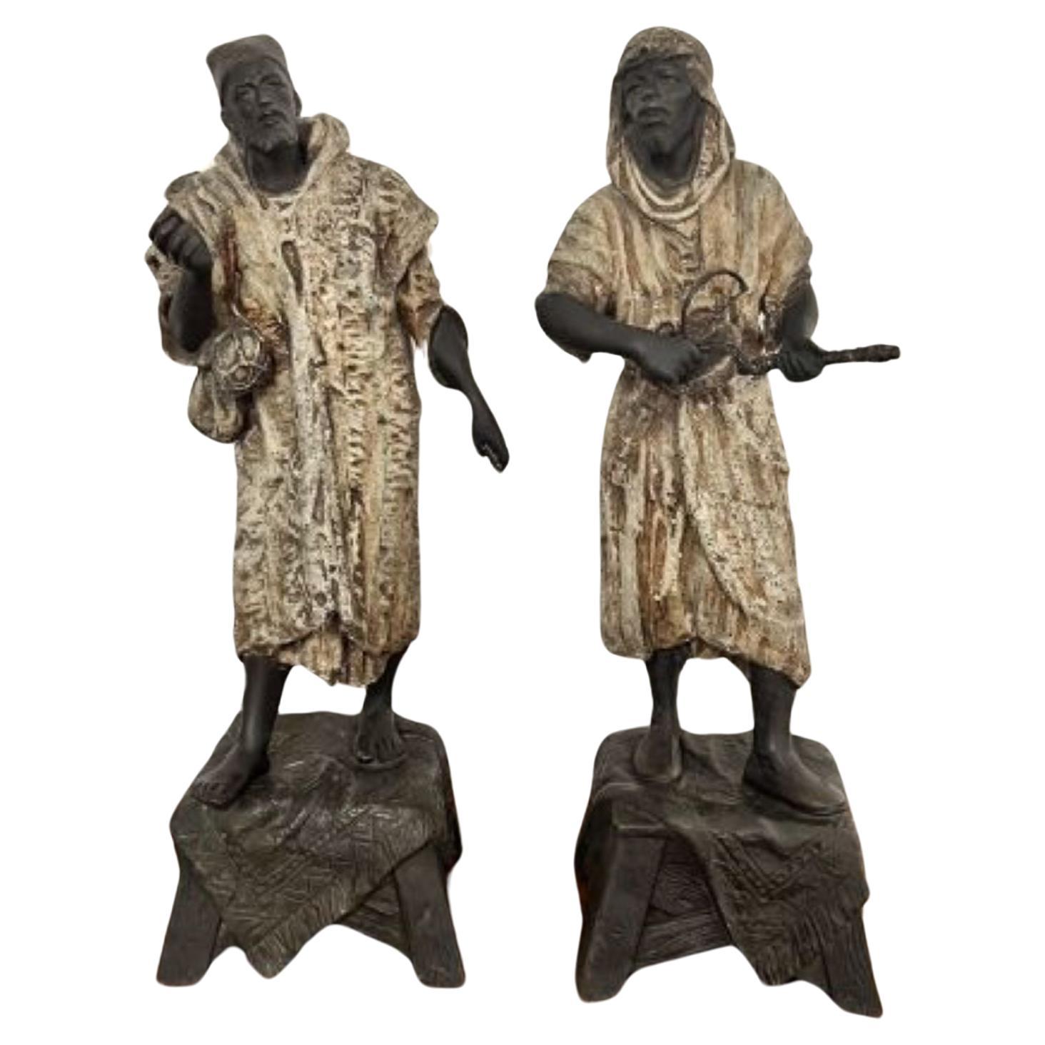 Ungewöhnliches Paar antiker viktorianischer Schreibtafelnfiguren aus Zinn 