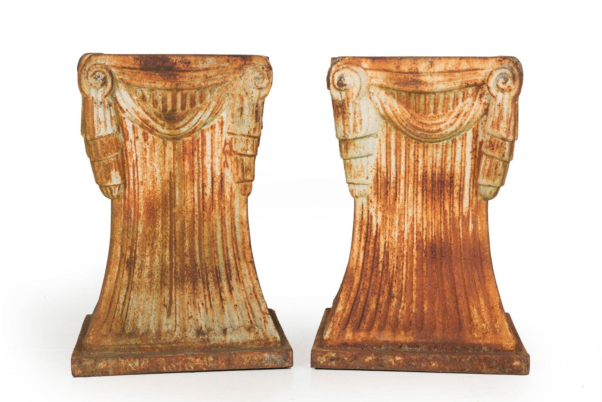 Unusual Pair of Art Deco Cast-Iron Garden Pedestals for Statuary or Planters In Good Condition For Sale In Shippensburg, PA