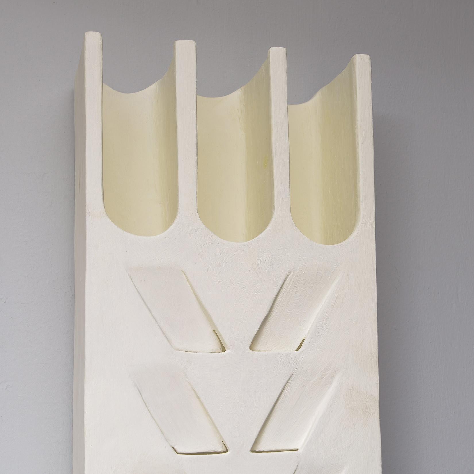 XXIe siècle et contemporain Paire inhabituelle d'appliques « Pi de Ble » en plâtre sur mesure en vente