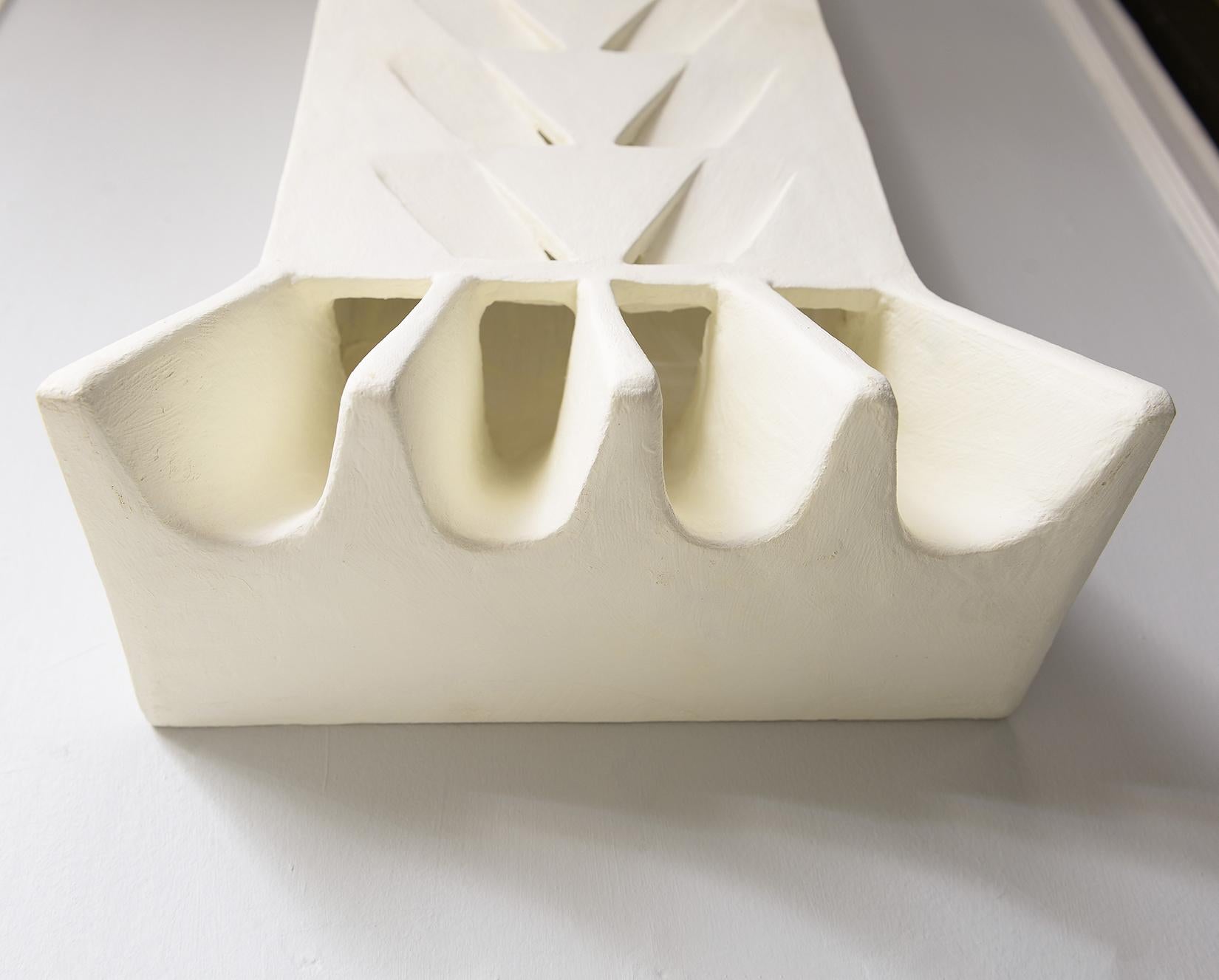 Paire inhabituelle d'appliques « Pi de Ble » en plâtre sur mesure en vente 2