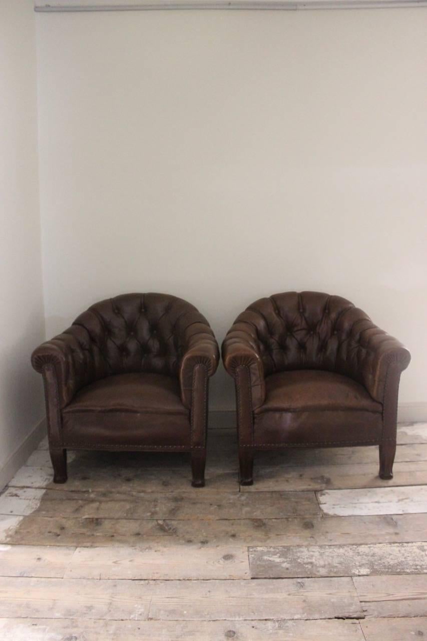 unusual leather chairs