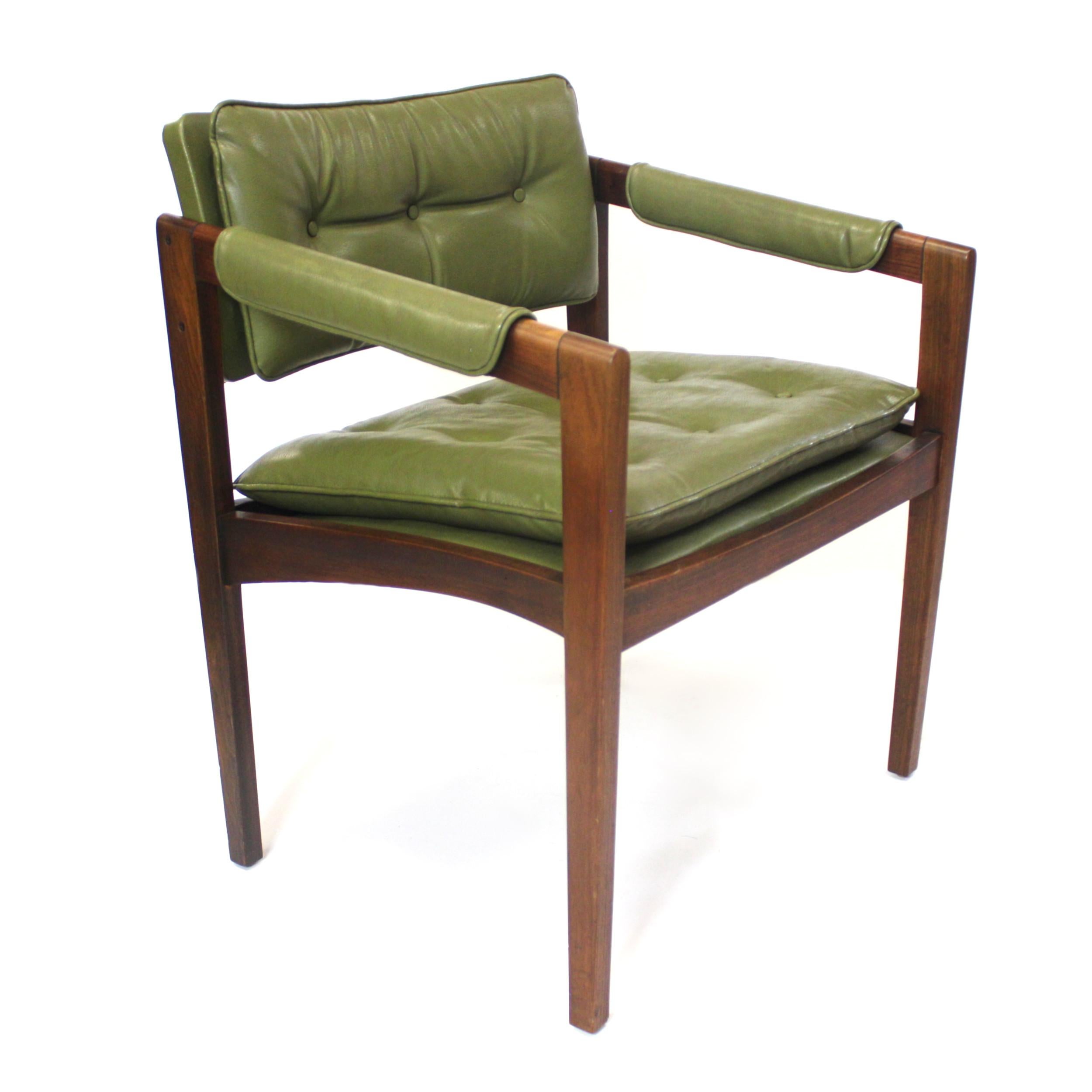 Walnut Unusual Pair of Green Mid-Century Modern Lounge Chairs by Glenn of California