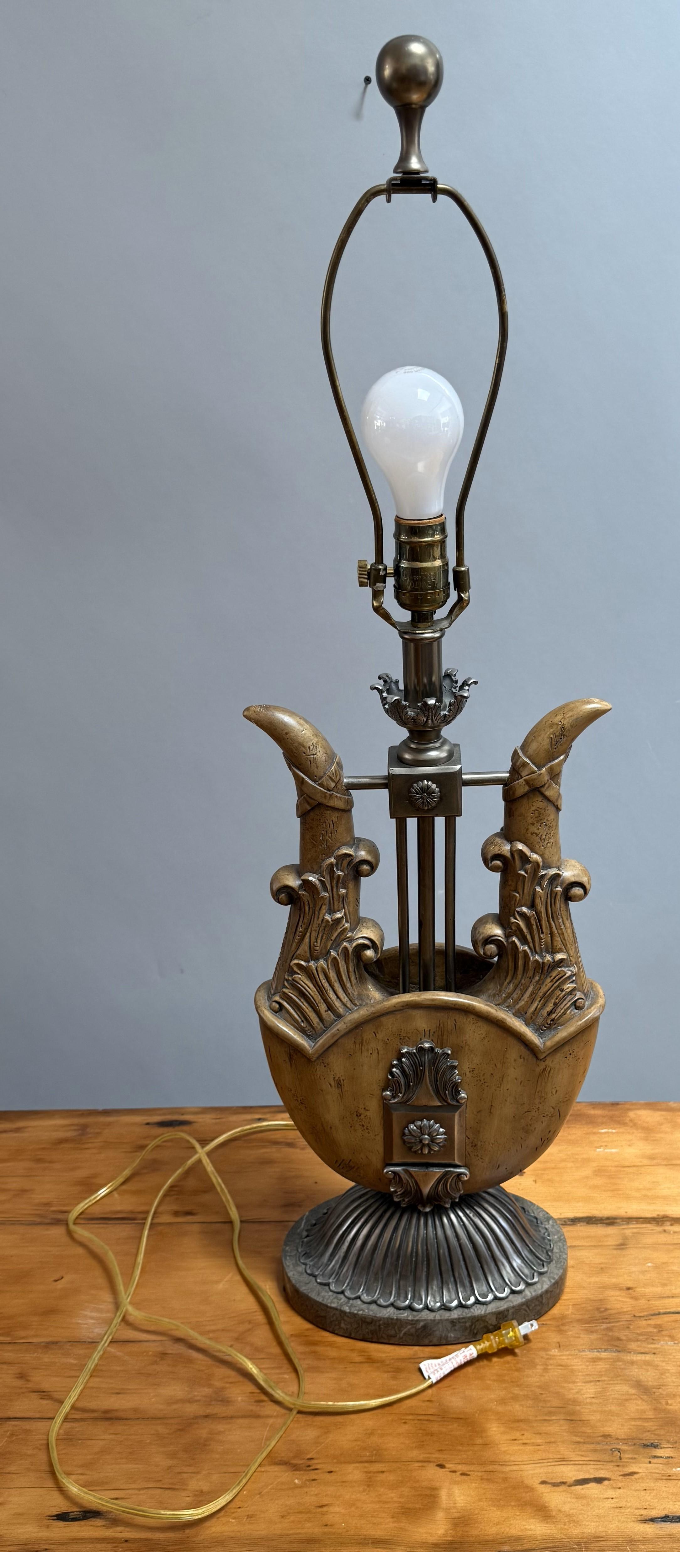 Unusual Pair of Neoclassical Lyre-Form Table Lamps For Sale 3