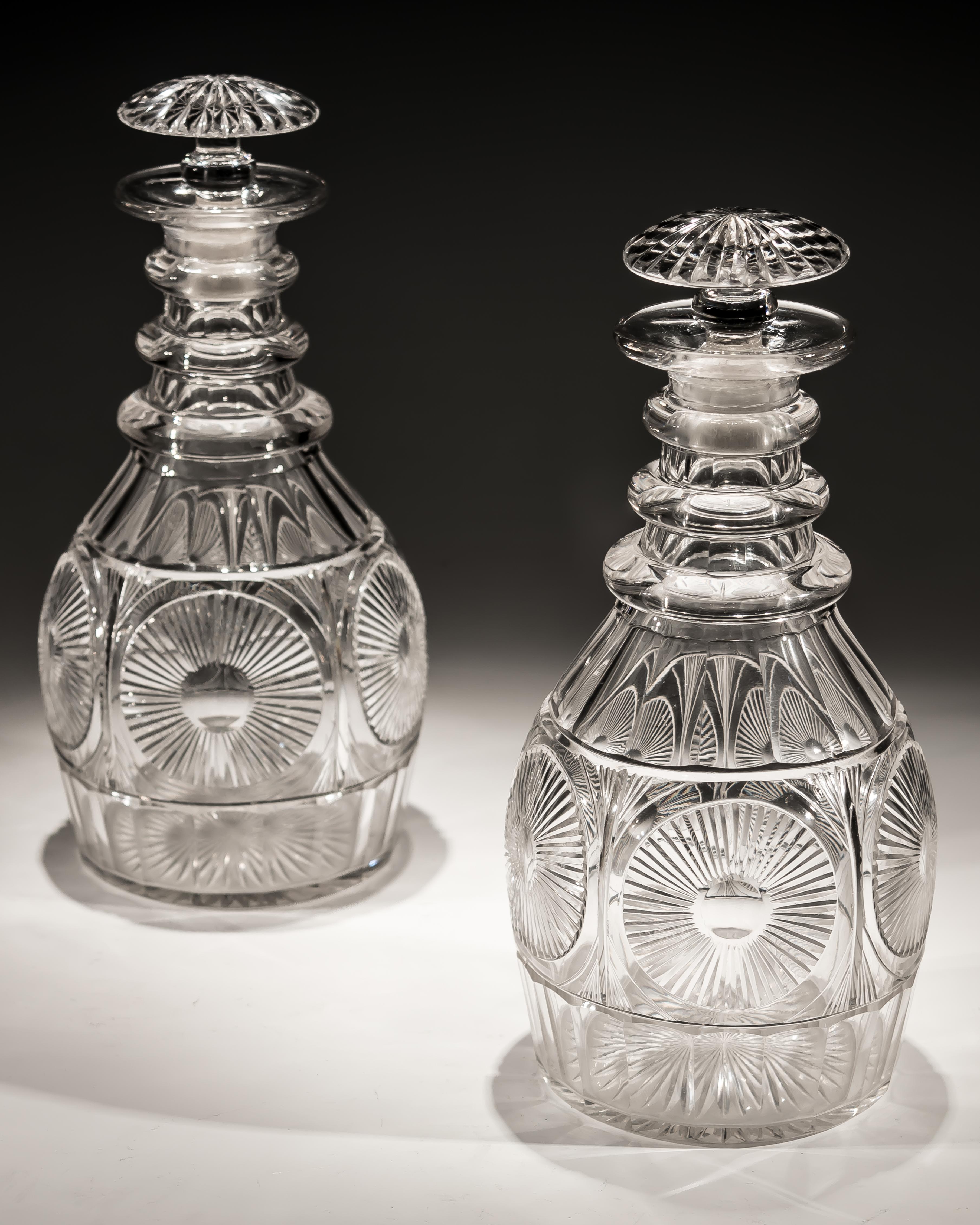 Unusual Pair of Sunburst Regency Decanters In Good Condition In Steyning, West sussex