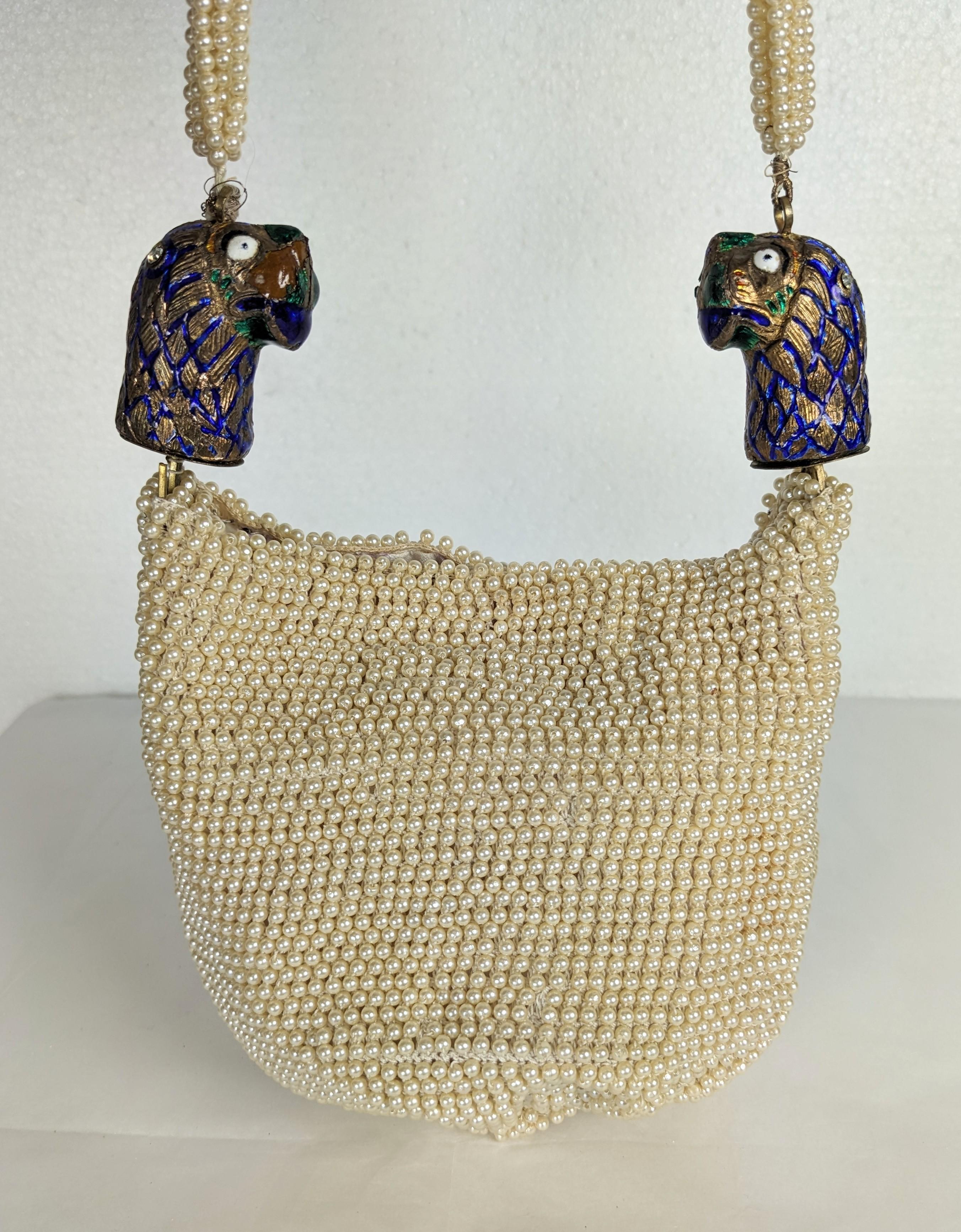 Insolita borsa con perle in vendita 1